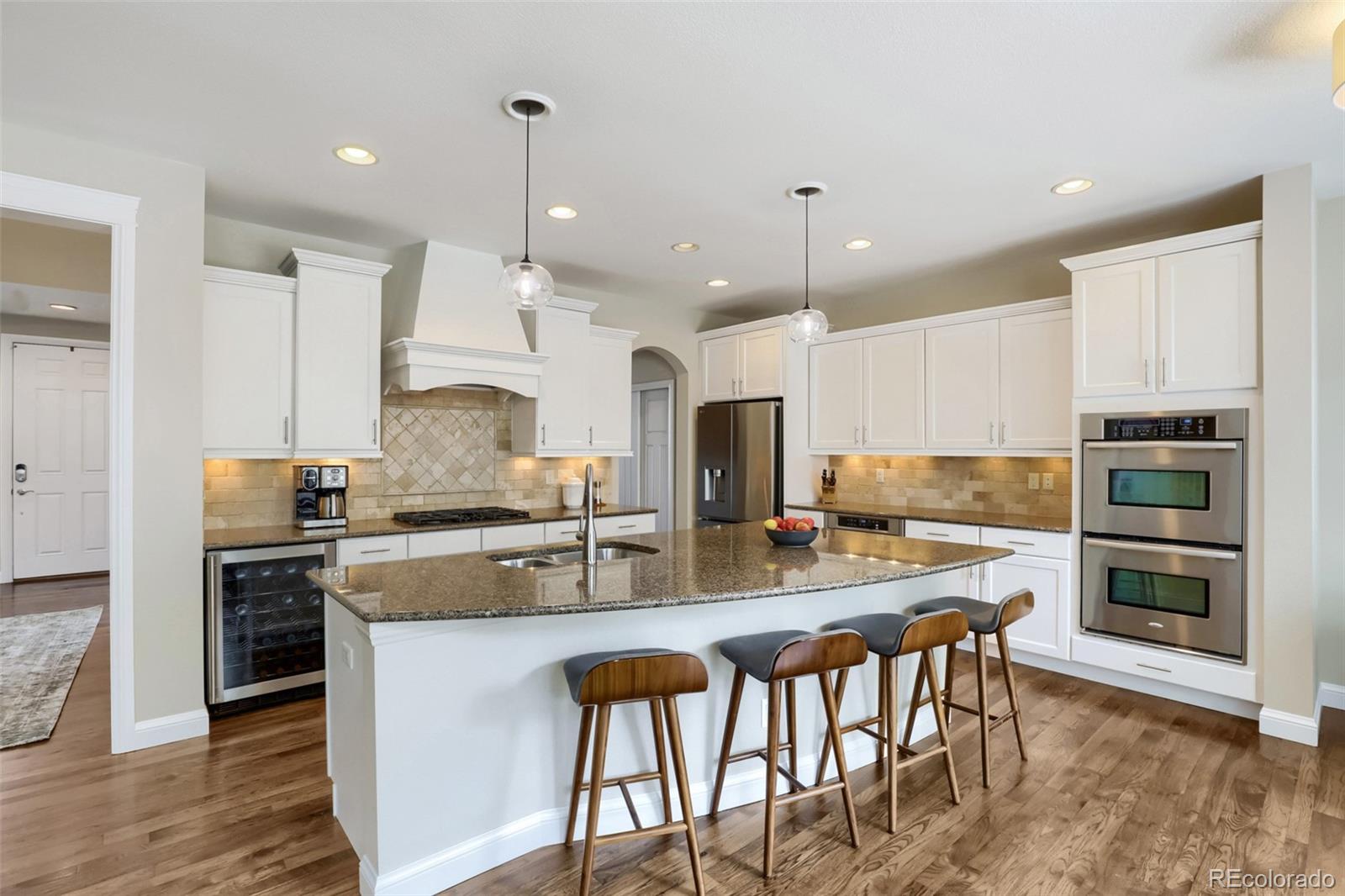 MLS Image #10 for 9526 e 4th avenue,denver, Colorado