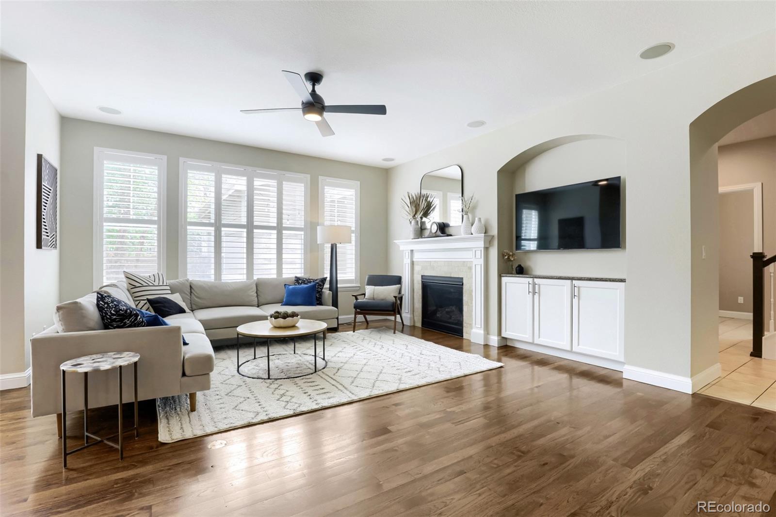 MLS Image #12 for 9526 e 4th avenue,denver, Colorado