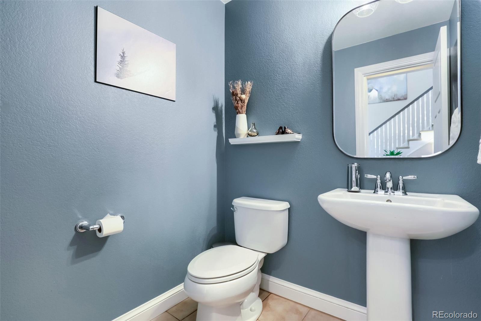 MLS Image #17 for 9526 e 4th avenue,denver, Colorado