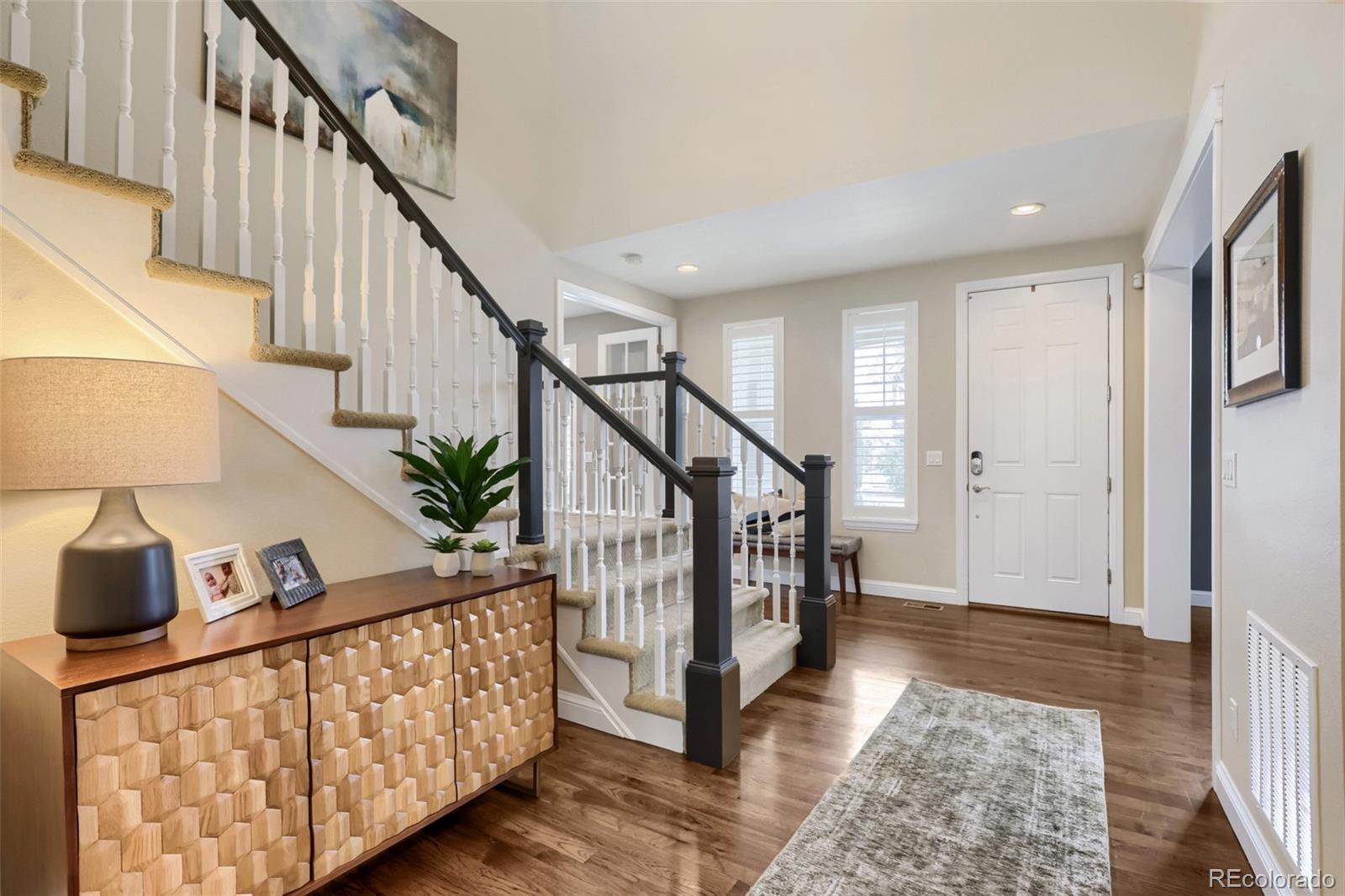 MLS Image #3 for 9526 e 4th avenue,denver, Colorado
