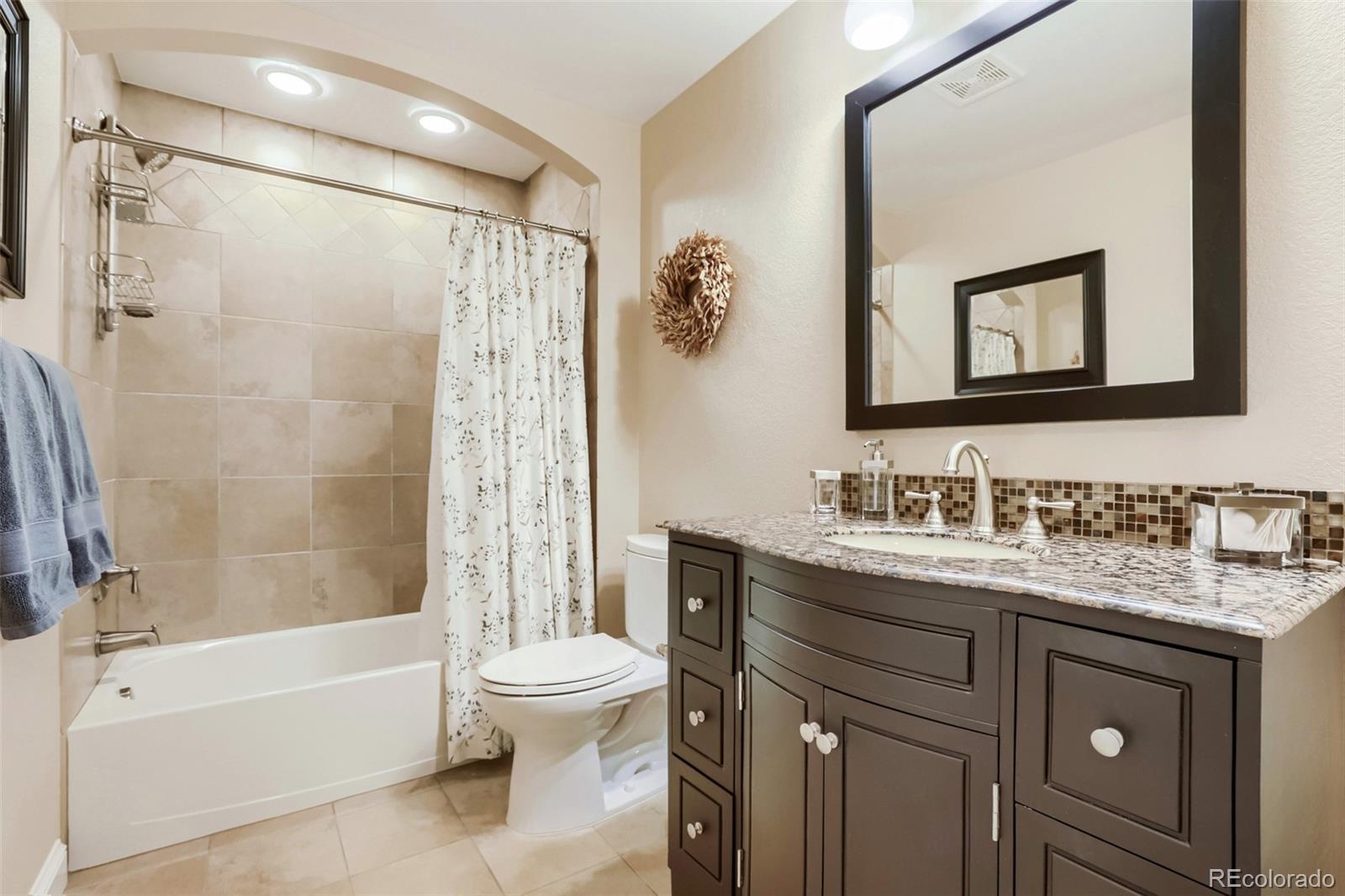 MLS Image #34 for 9526 e 4th avenue,denver, Colorado