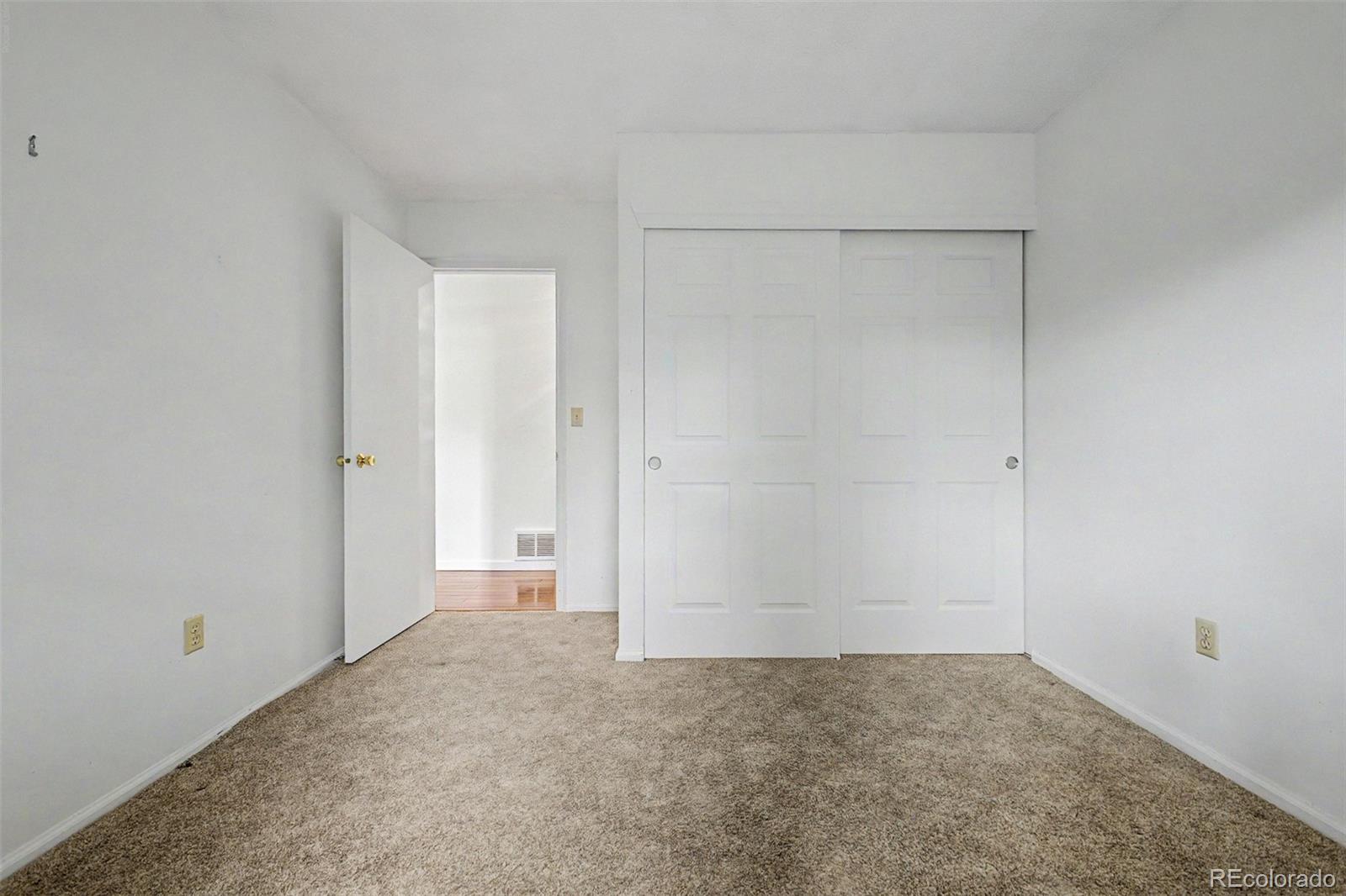 MLS Image #15 for 7072 s eudora street,centennial, Colorado