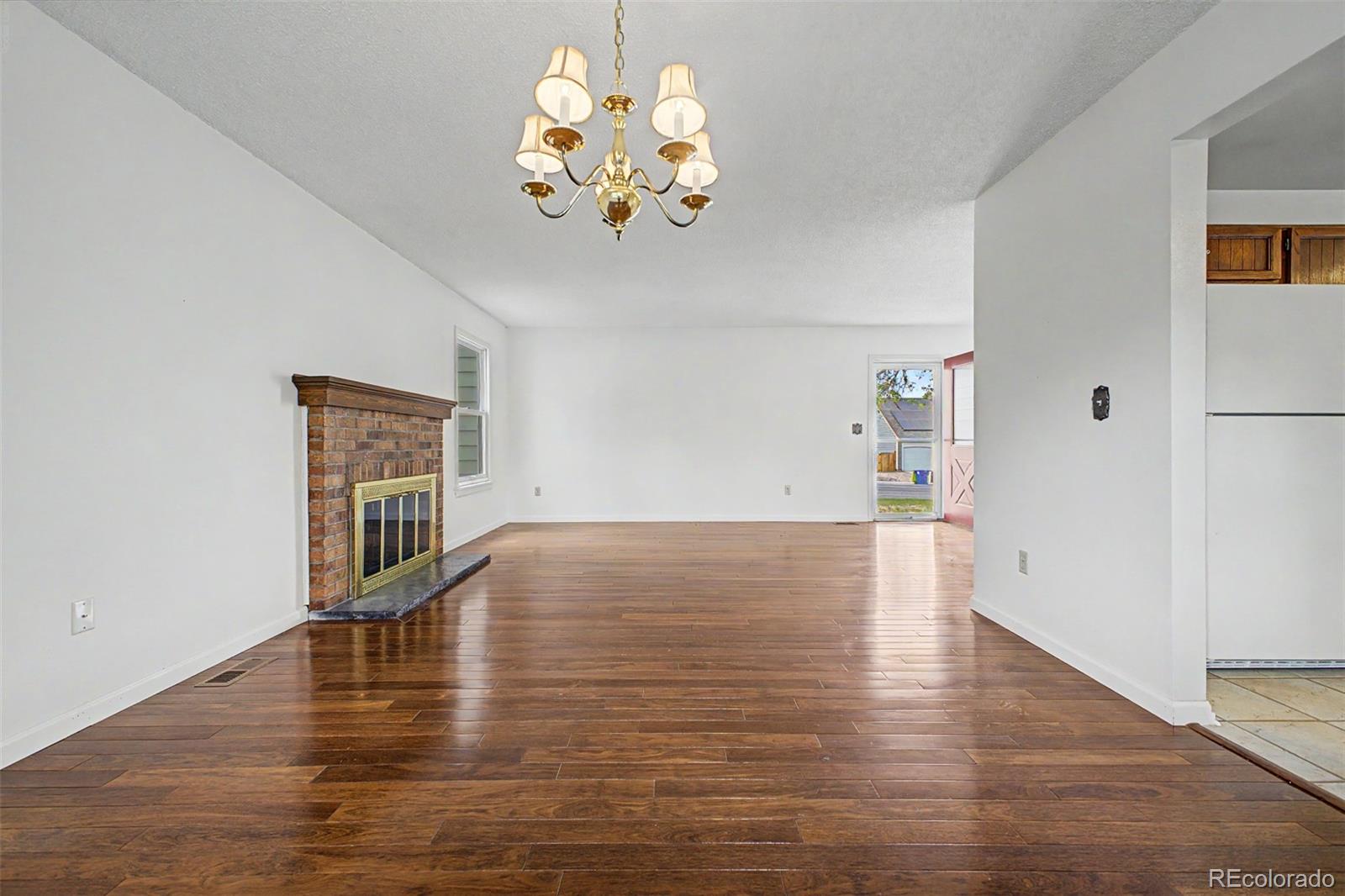 MLS Image #5 for 7072 s eudora street,centennial, Colorado