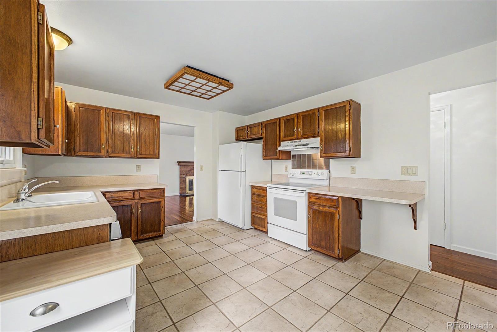 MLS Image #8 for 7072 s eudora street,centennial, Colorado