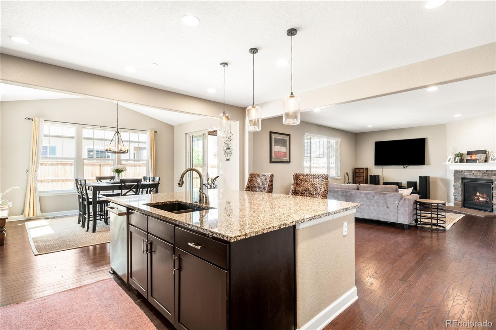 MLS Image #11 for 111 s jackson gap way,aurora, Colorado