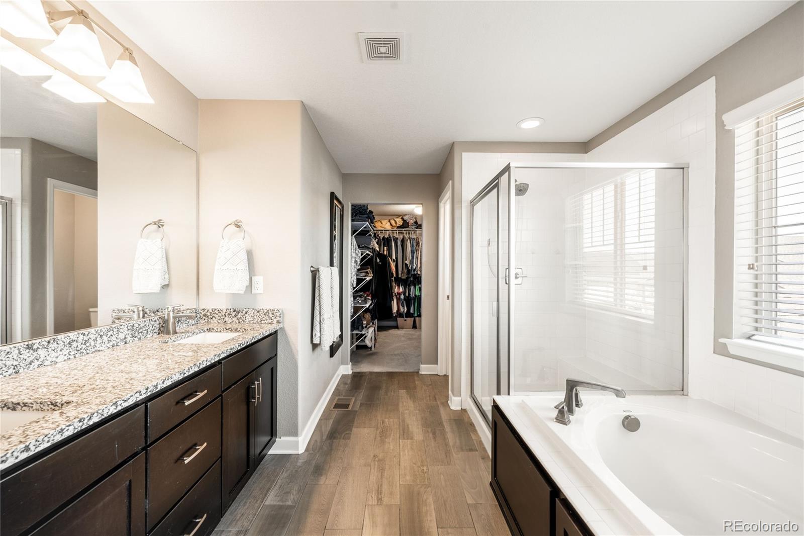 MLS Image #21 for 111 s jackson gap way,aurora, Colorado