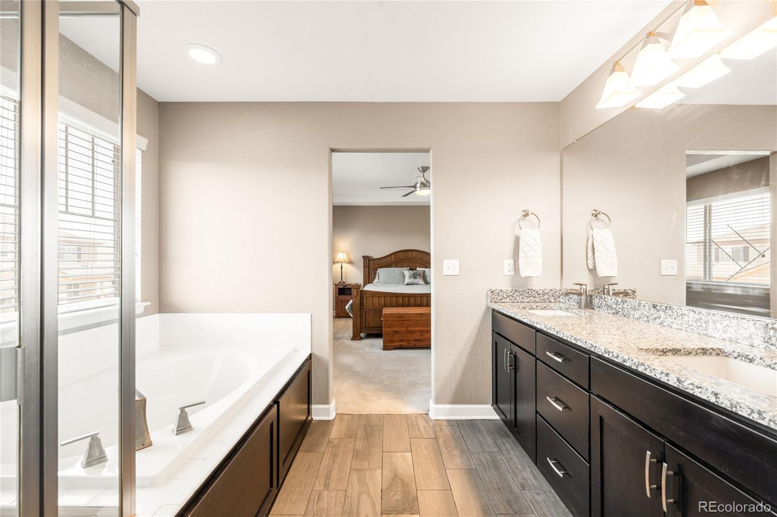 MLS Image #22 for 111 s jackson gap way,aurora, Colorado