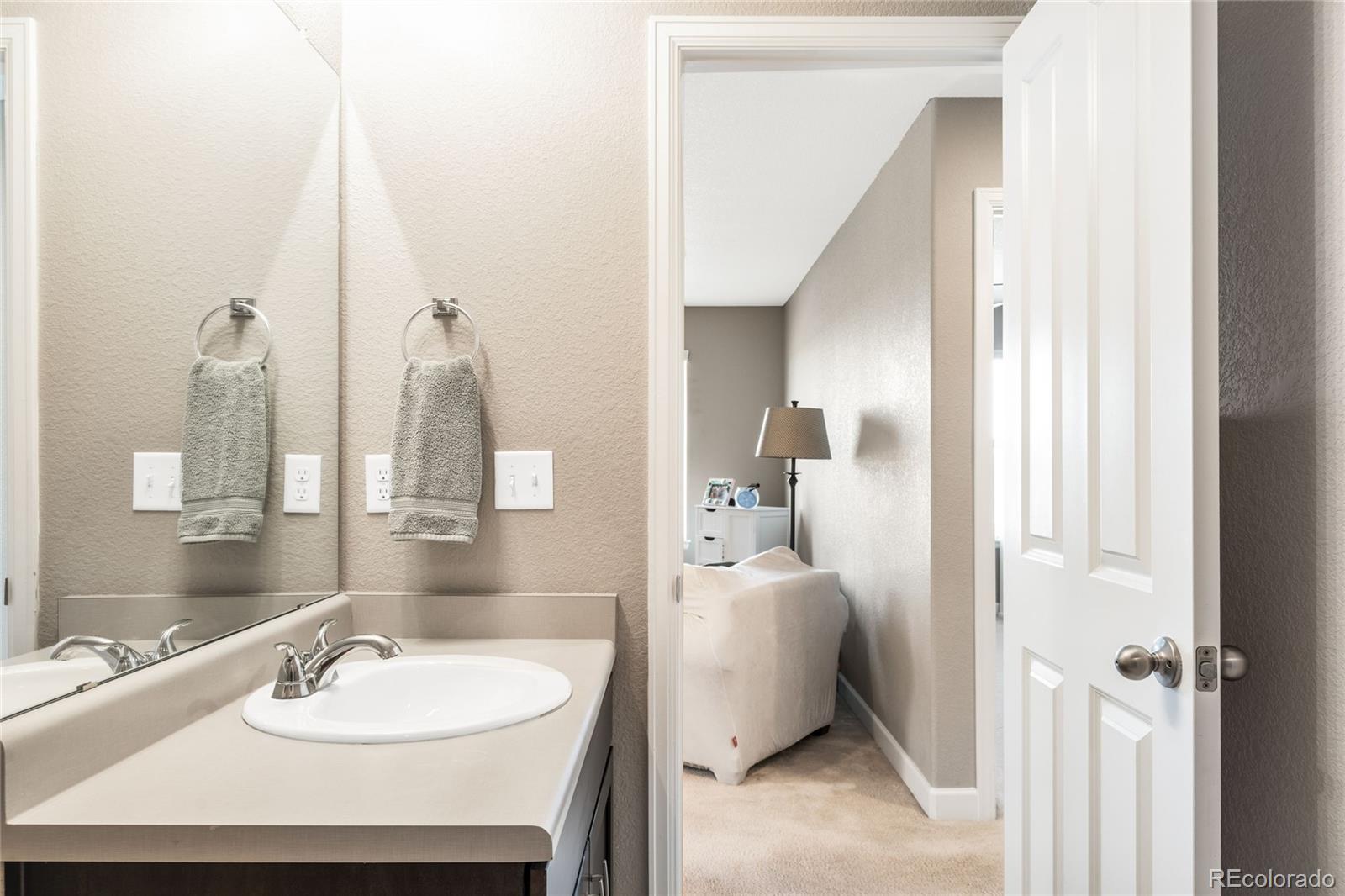 MLS Image #34 for 111 s jackson gap way,aurora, Colorado