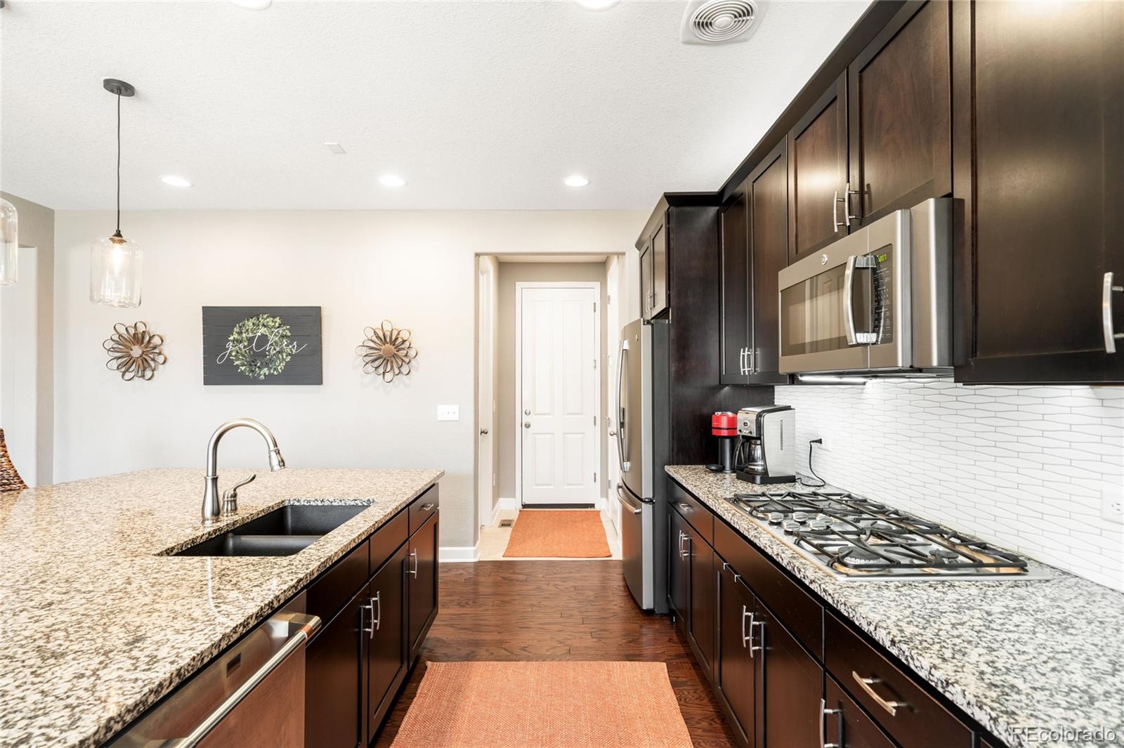 MLS Image #9 for 111 s jackson gap way,aurora, Colorado