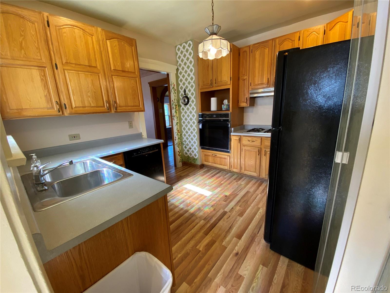 MLS Image #16 for 1101 e louisiana avenue,denver, Colorado