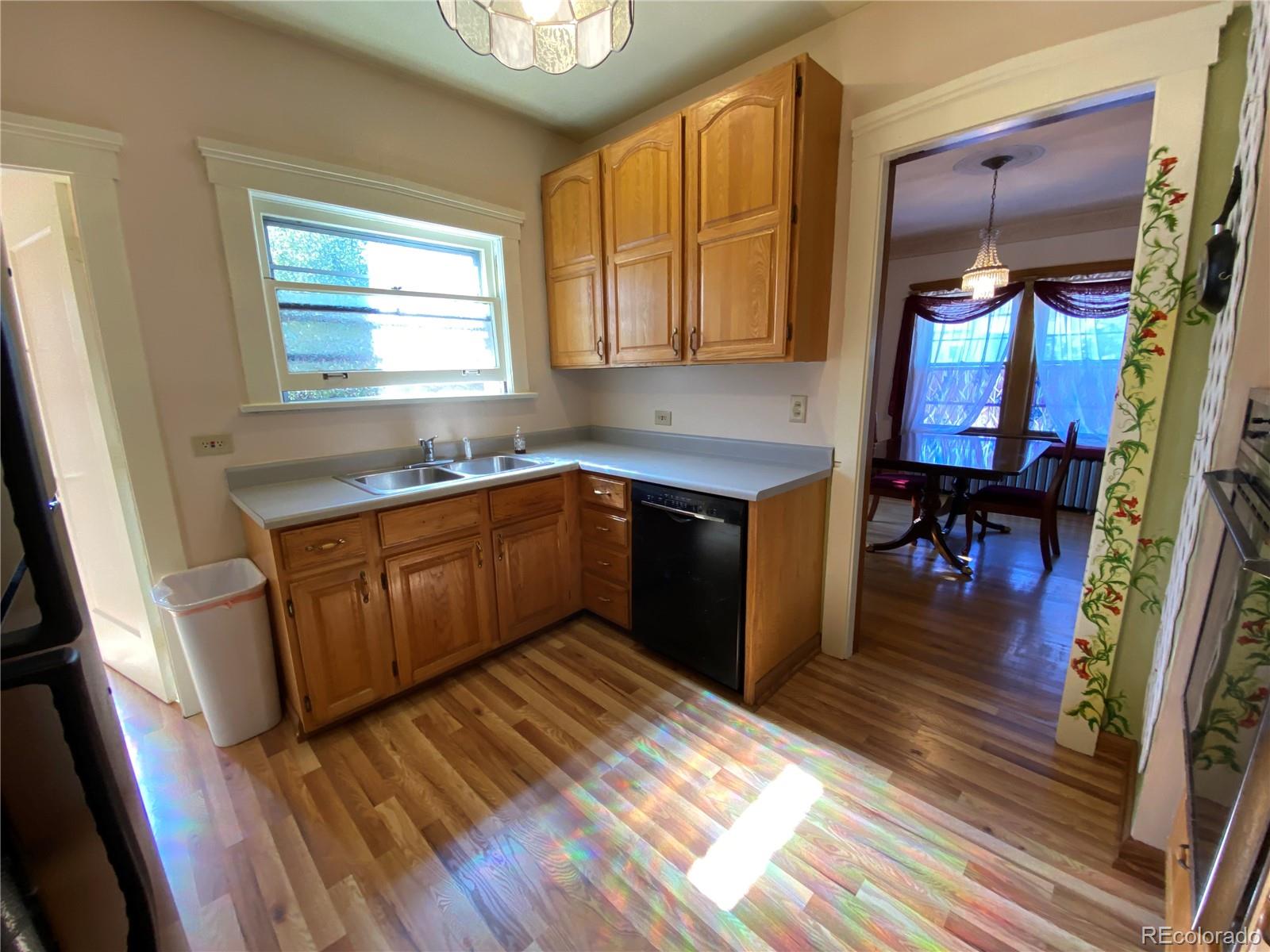 MLS Image #18 for 1101 e louisiana avenue,denver, Colorado