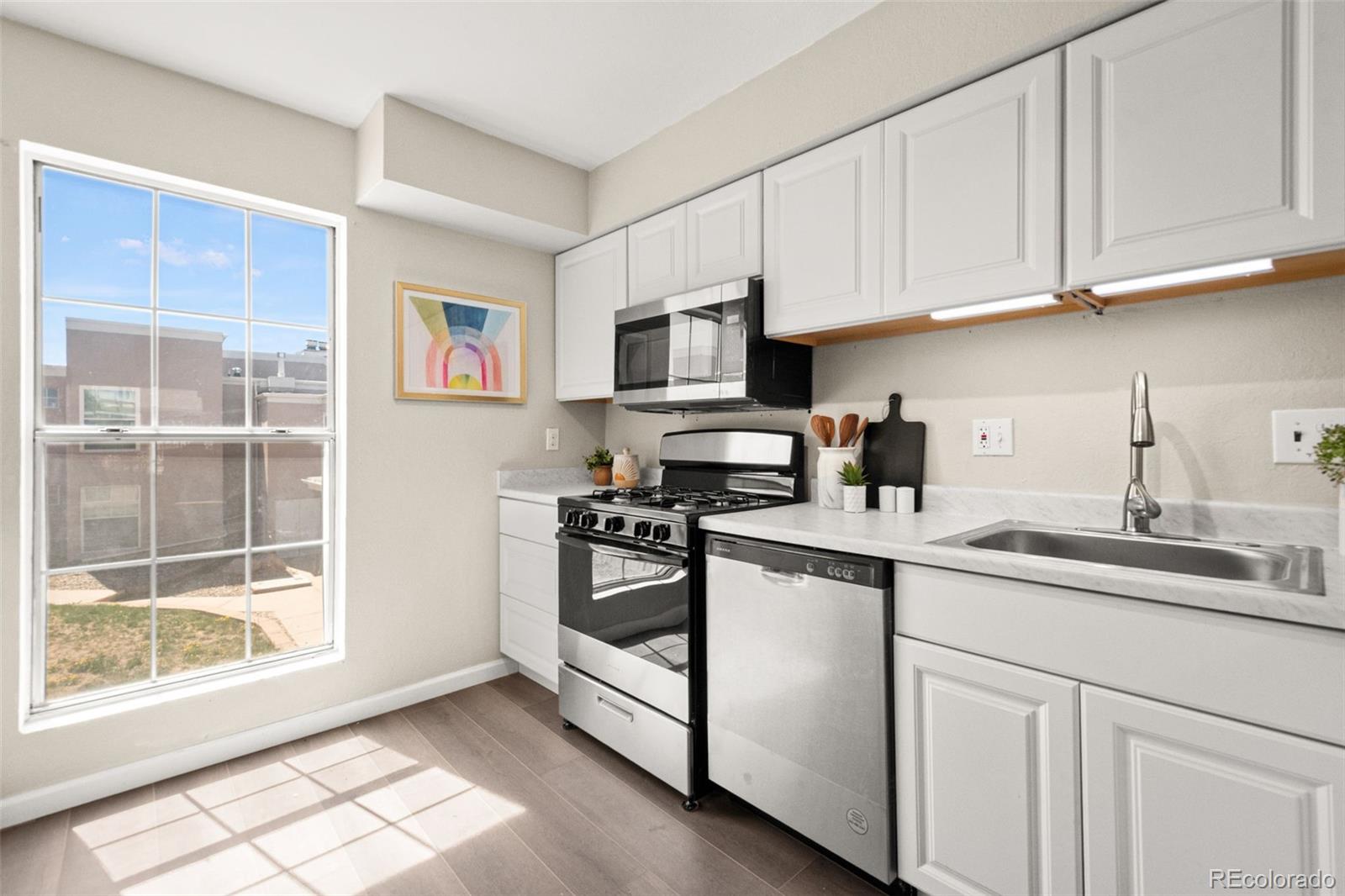 MLS Image #8 for 3230  van teylingen drive c,colorado springs, Colorado