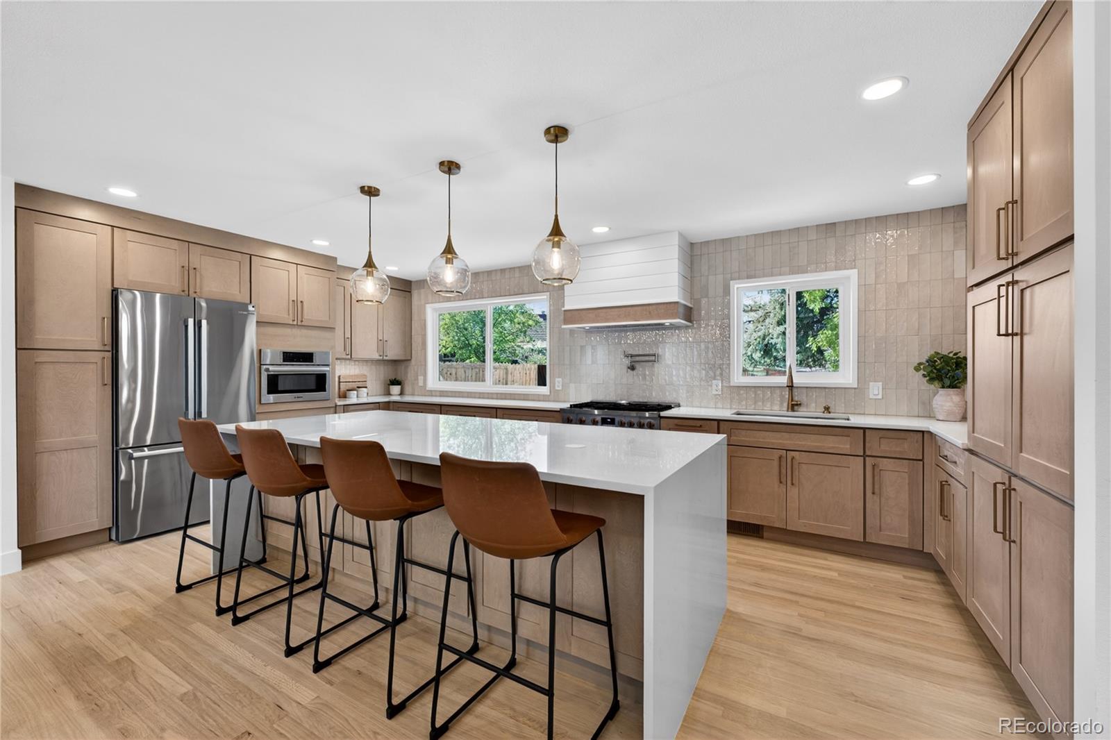 MLS Image #12 for 2595 s leyden street,denver, Colorado