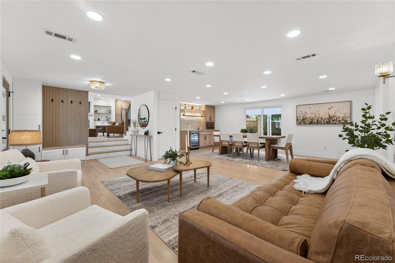 MLS Image #17 for 2595 s leyden street,denver, Colorado
