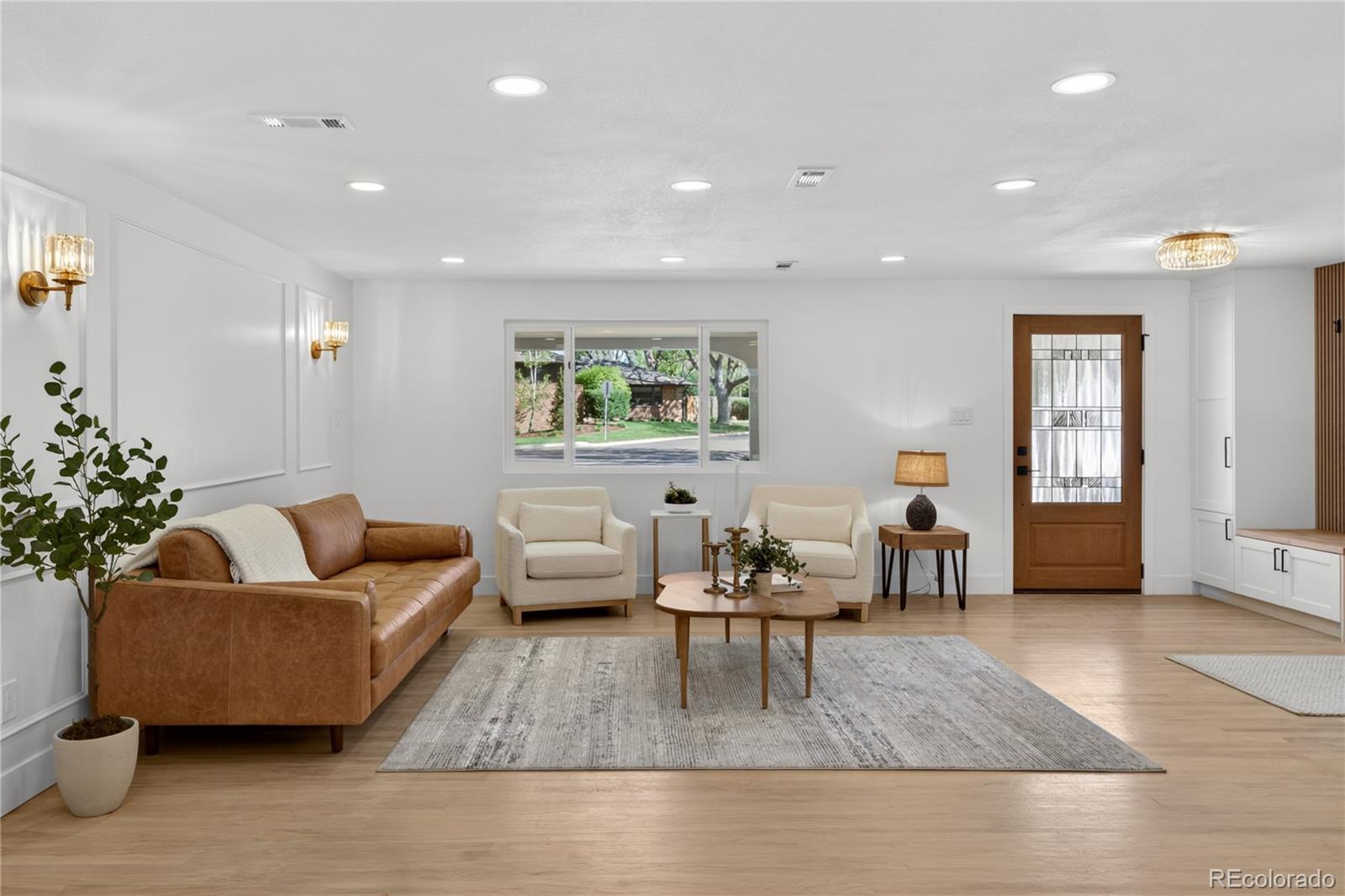 MLS Image #18 for 2595 s leyden street,denver, Colorado