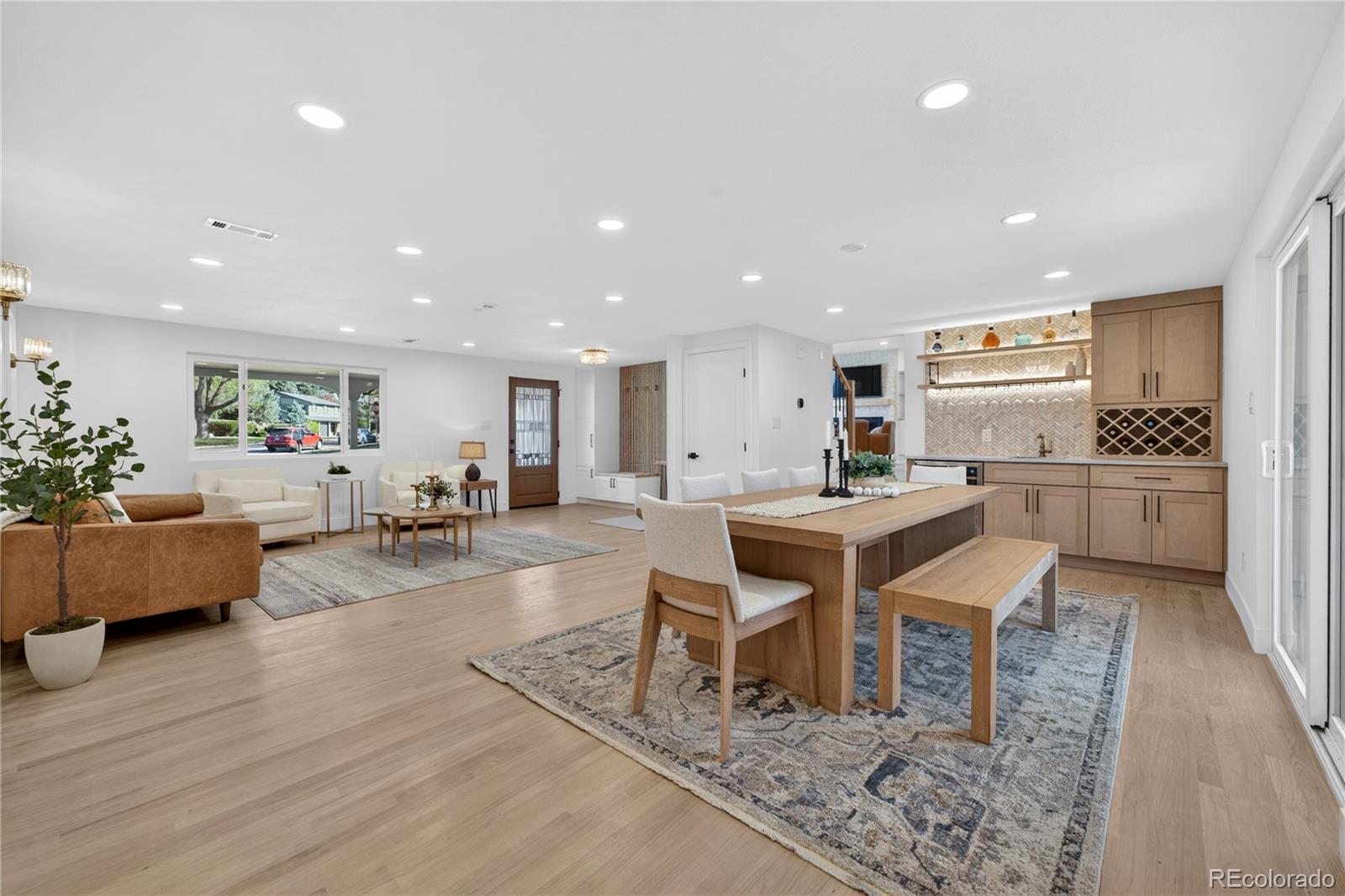 MLS Image #19 for 2595 s leyden street,denver, Colorado