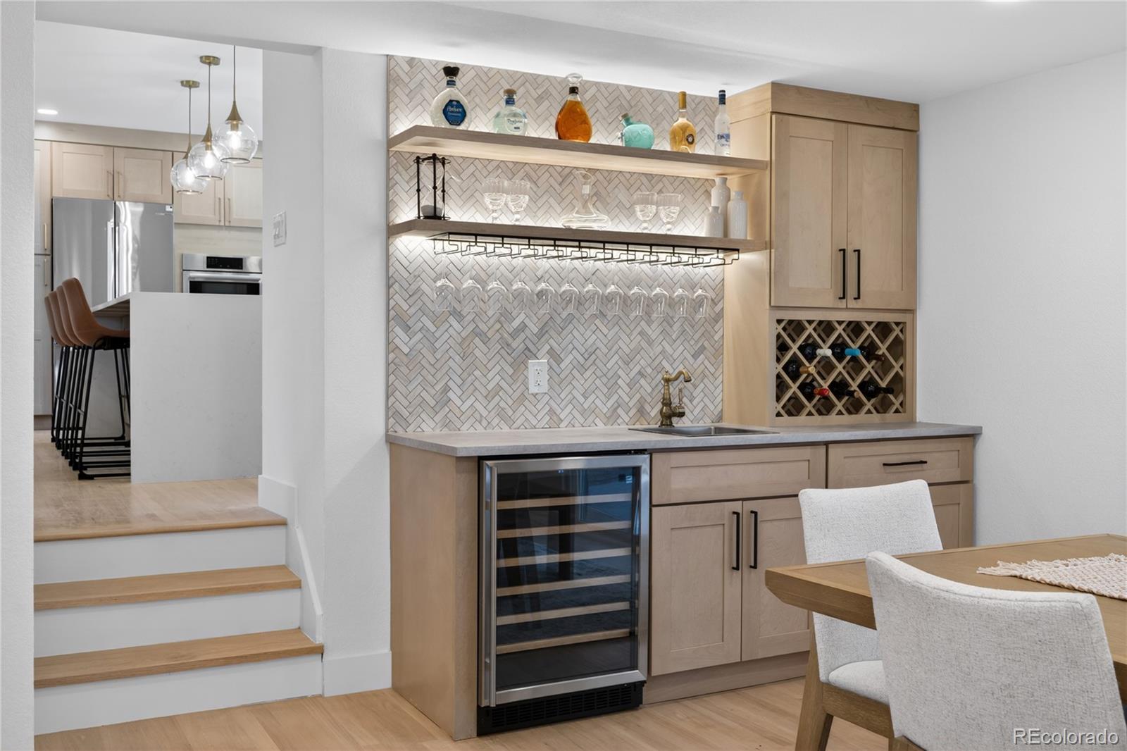 MLS Image #21 for 2595 s leyden street,denver, Colorado