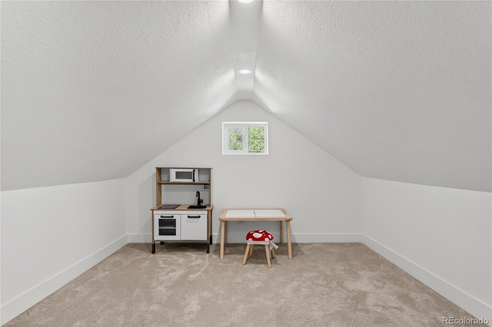 MLS Image #32 for 2595 s leyden street,denver, Colorado