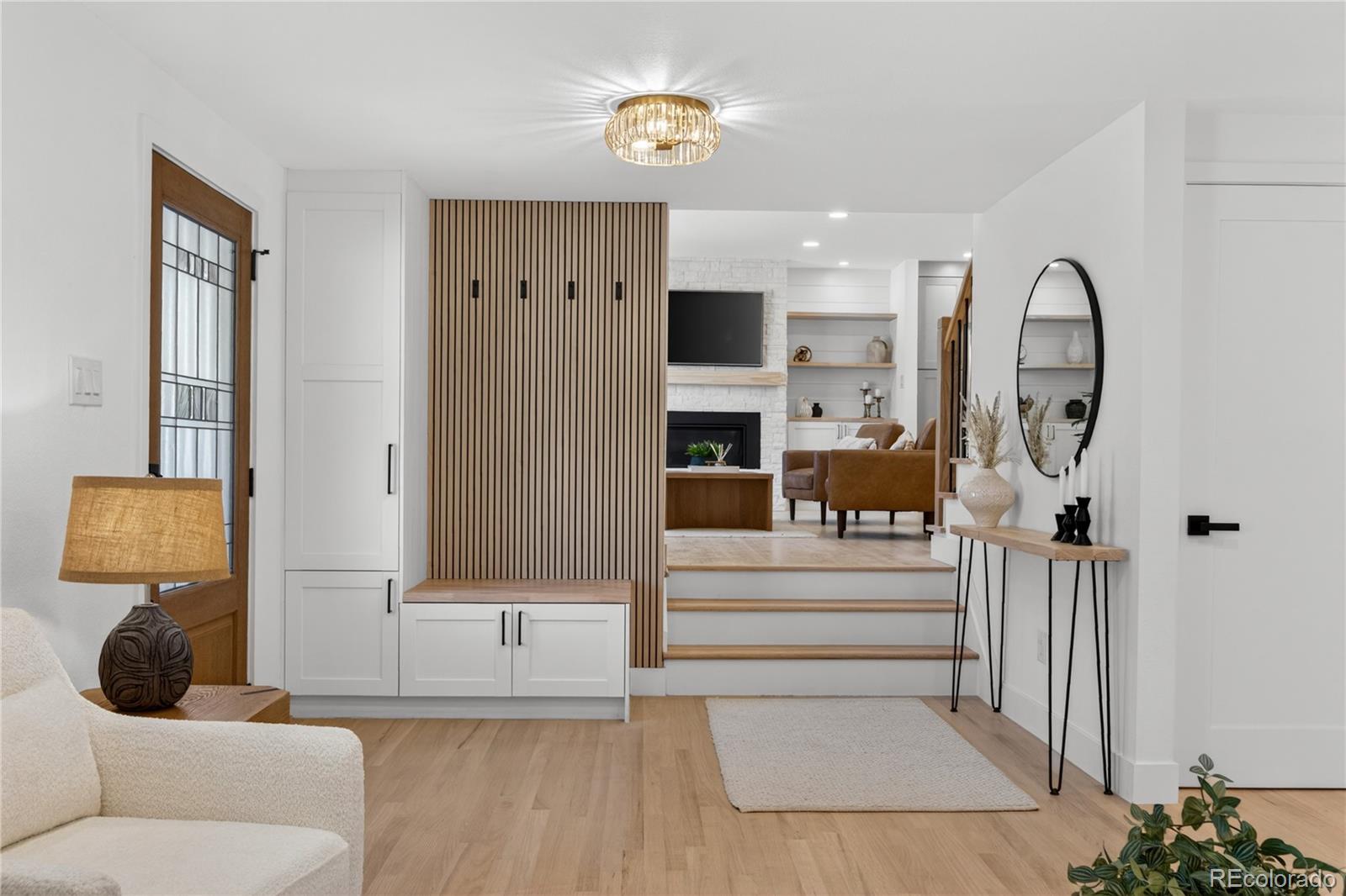 MLS Image #4 for 2595 s leyden street,denver, Colorado
