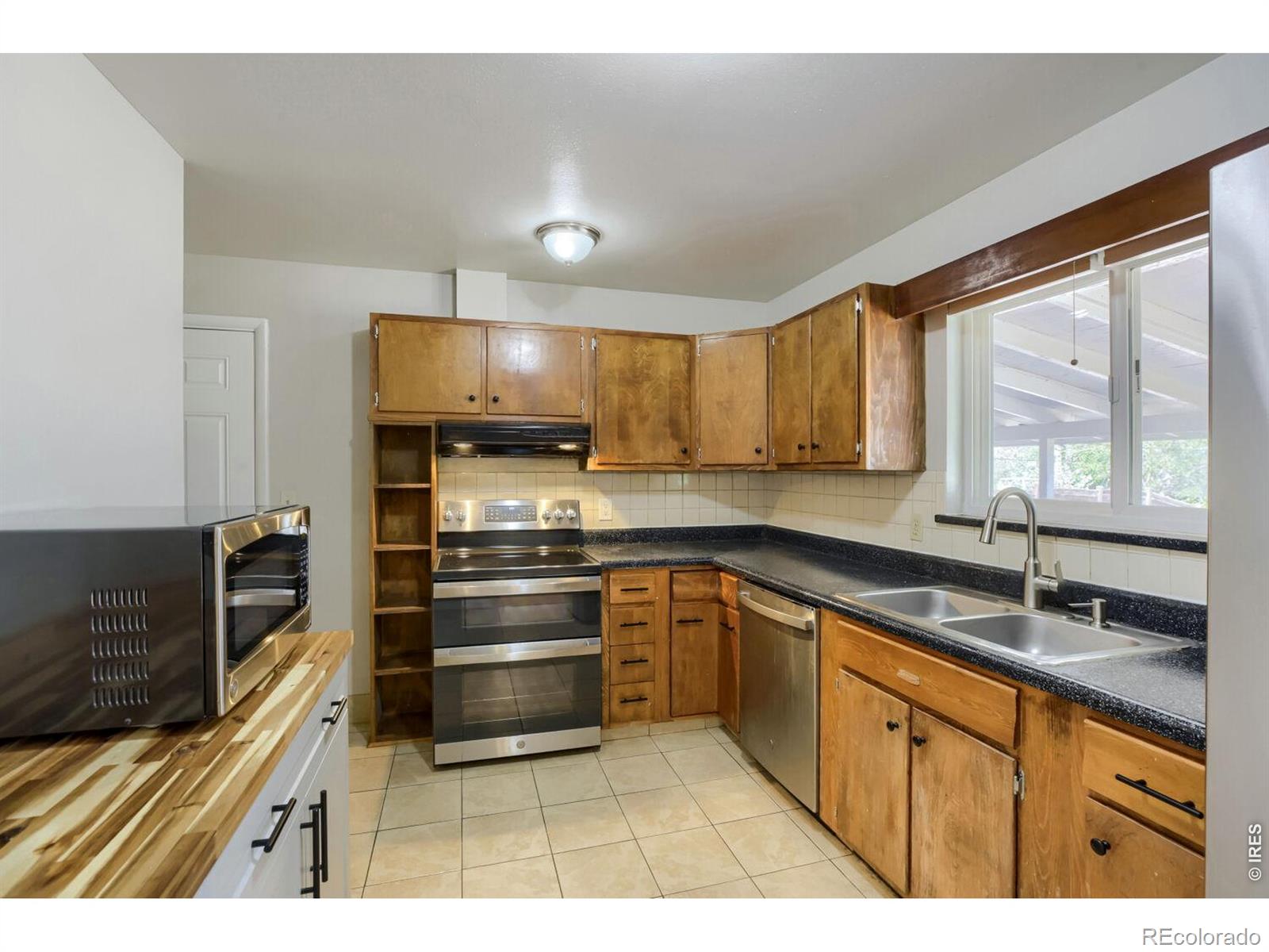 MLS Image #13 for 2522  17th ave ct,greeley, Colorado