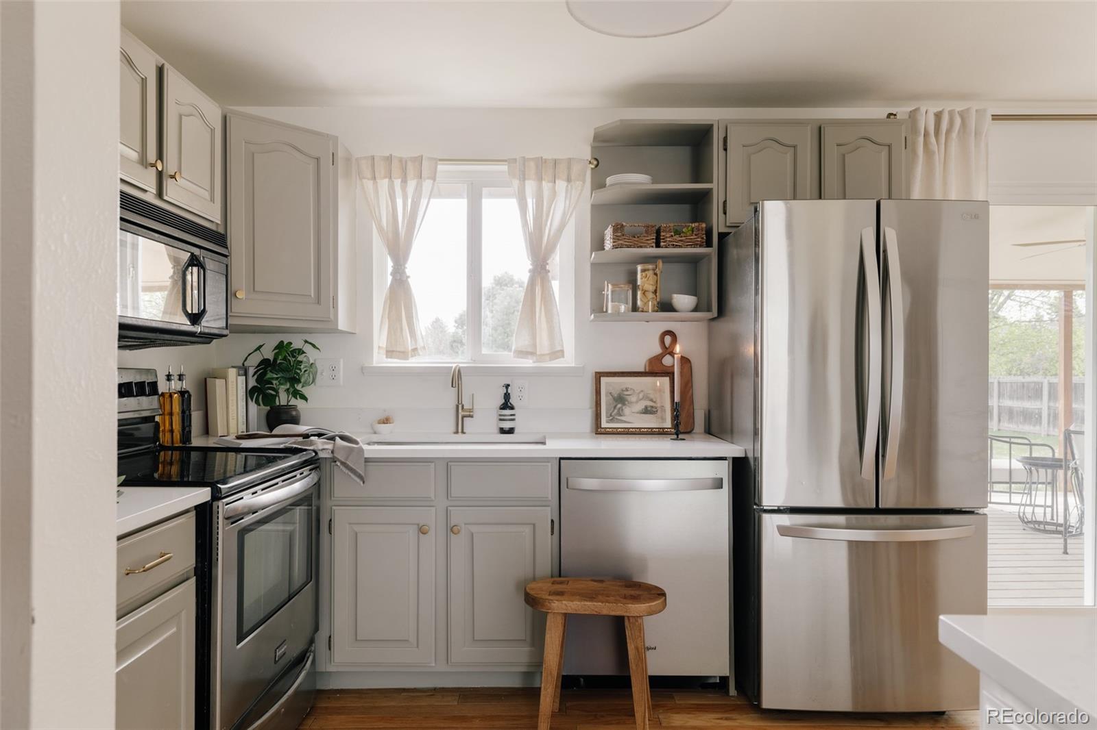 MLS Image #27 for 3222 s boston court,denver, Colorado