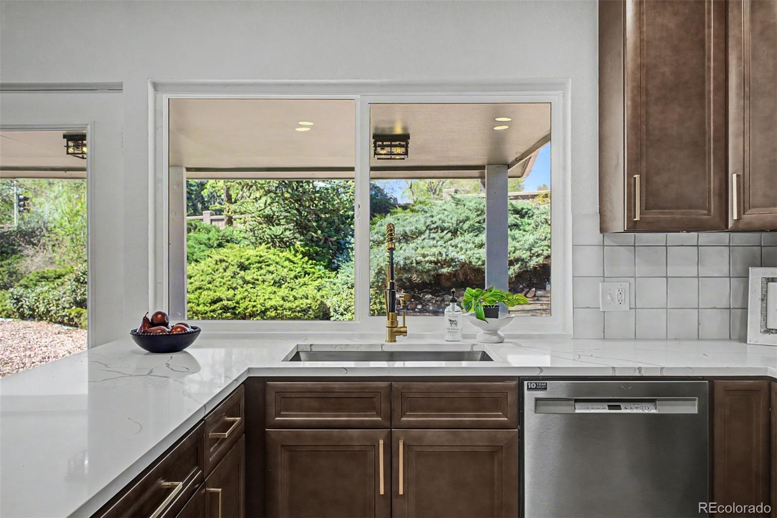 MLS Image #16 for 8423 e jamison circle,centennial, Colorado