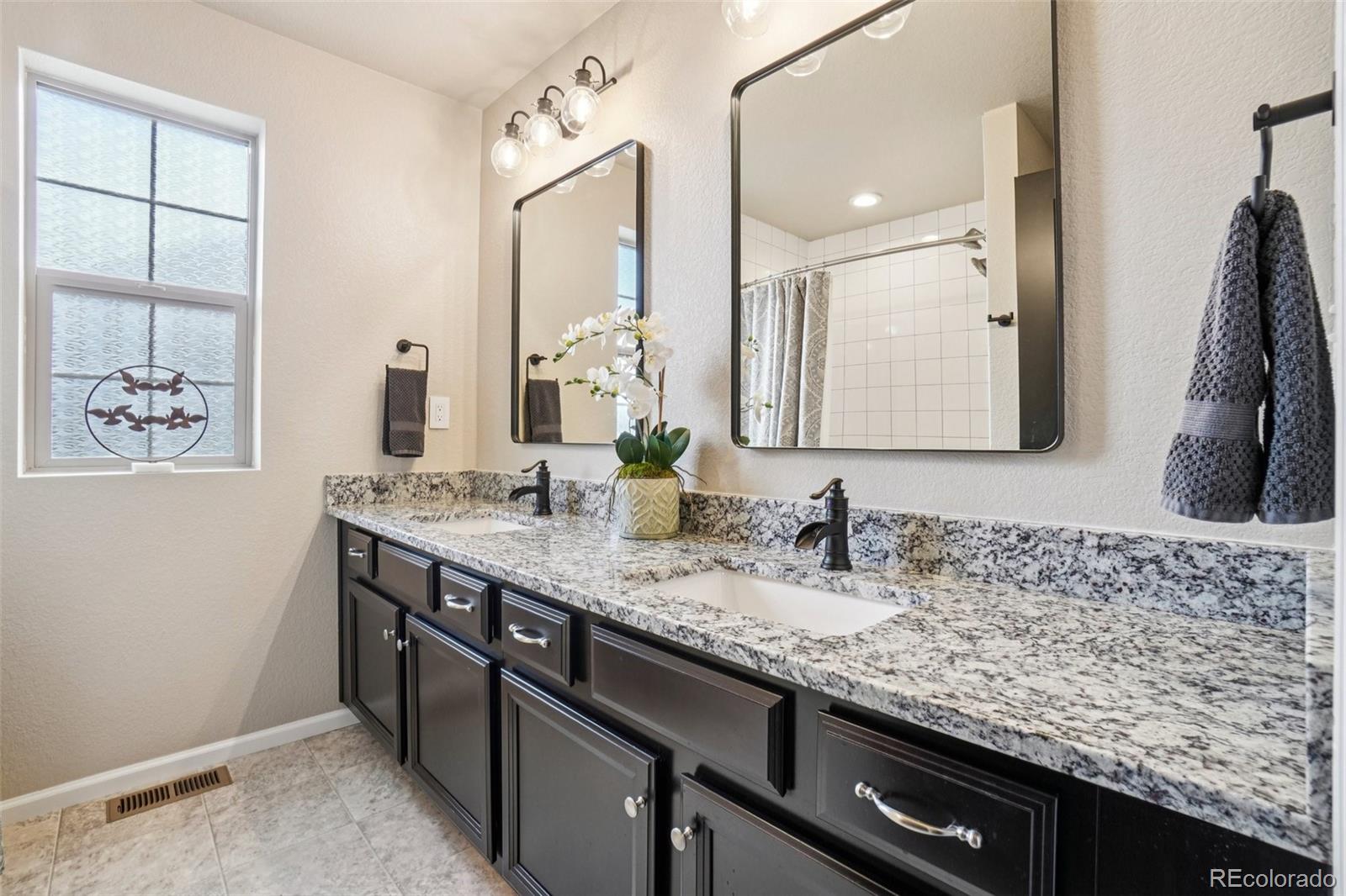MLS Image #28 for 4868 s biloxi way,aurora, Colorado