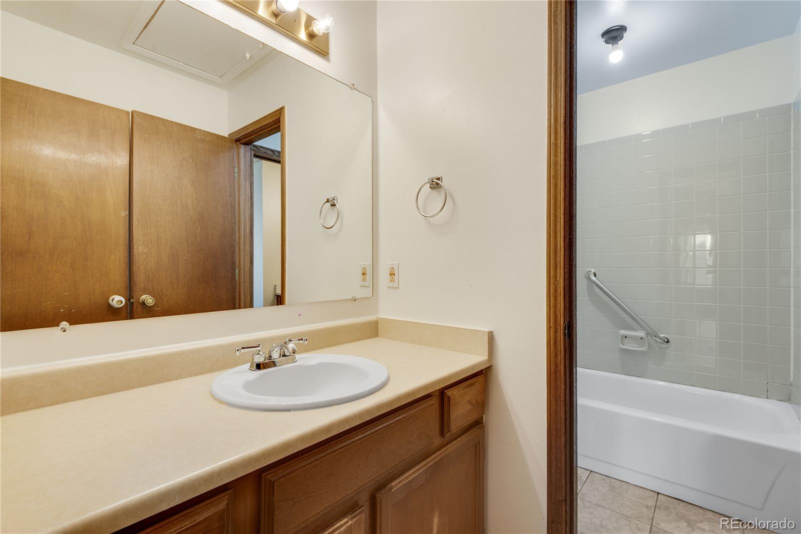 MLS Image #15 for 7230  devinney court f,arvada, Colorado