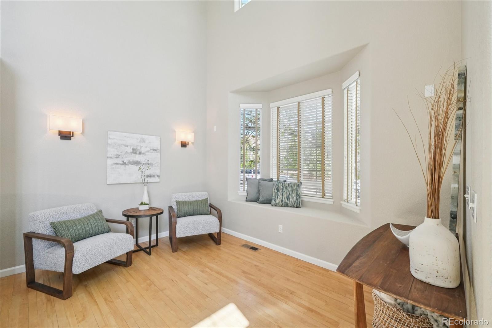 MLS Image #7 for 10705  cliffrose way,highlands ranch, Colorado