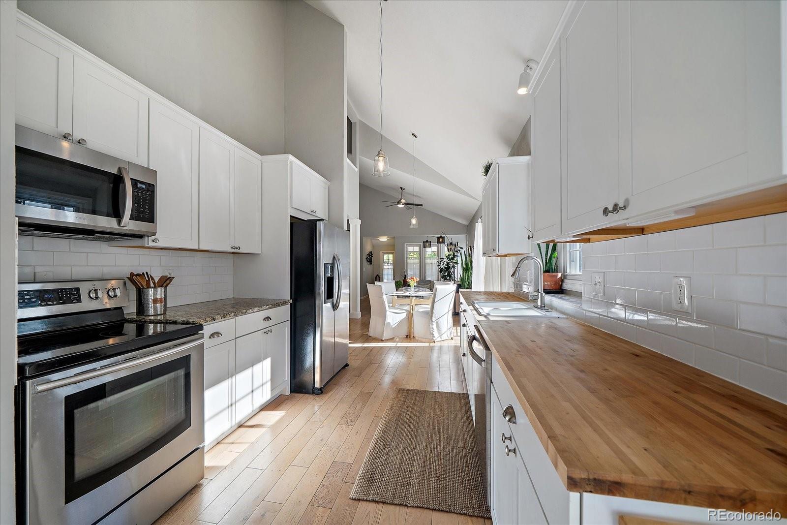MLS Image #10 for 10047 w 82nd place,arvada, Colorado