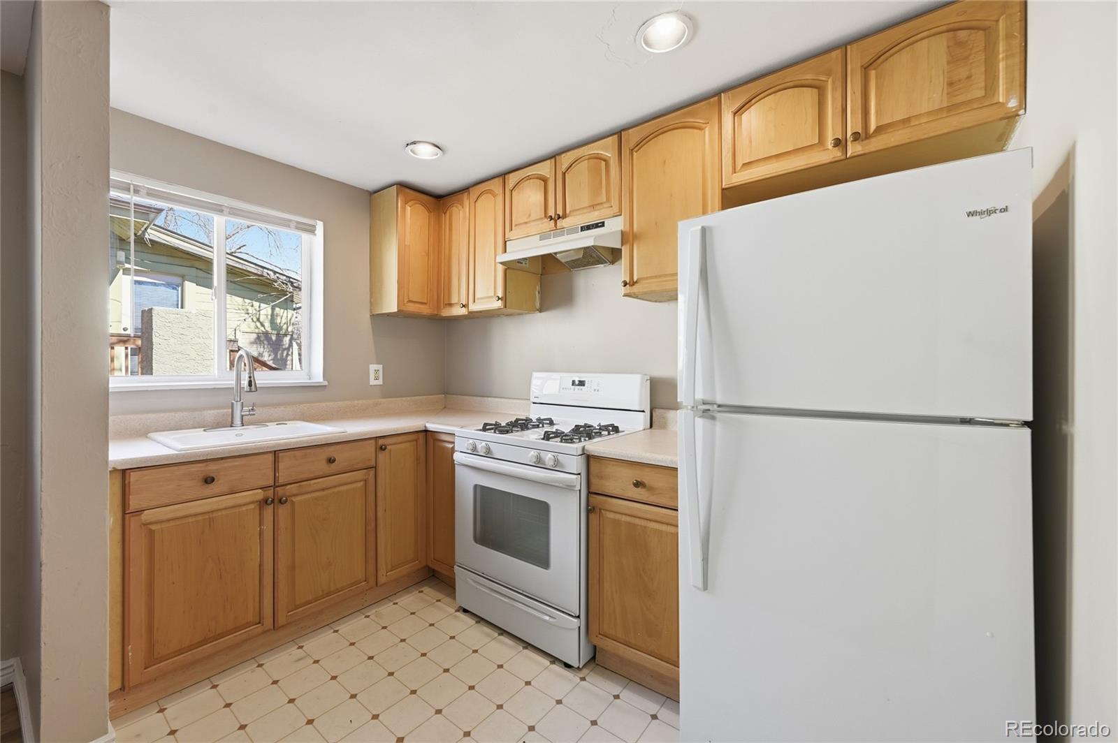 MLS Image #28 for 3254  wyandot street,denver, Colorado