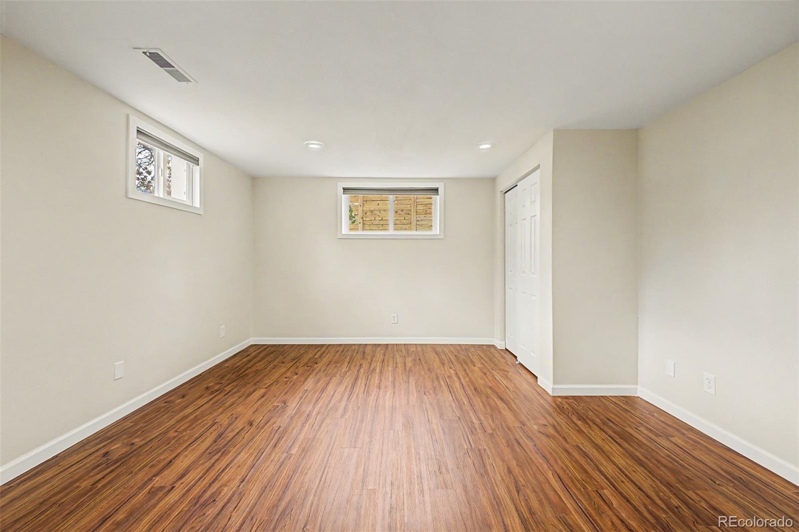 MLS Image #13 for 8413 e kenyon drive,denver, Colorado