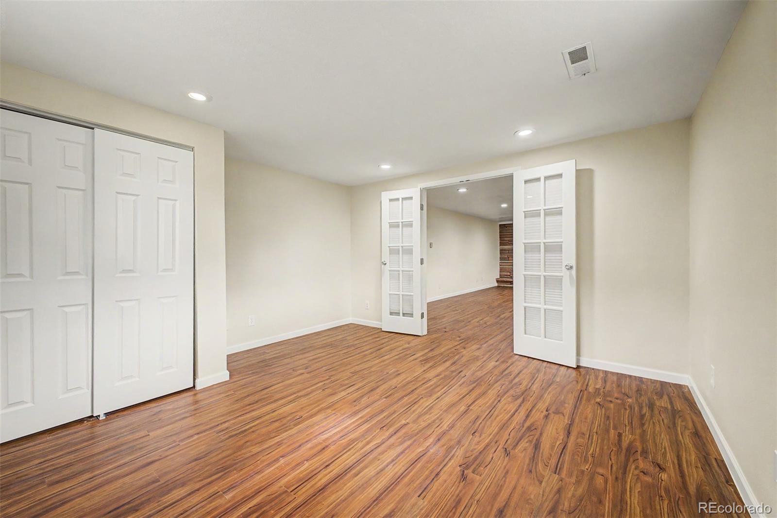MLS Image #14 for 8413 e kenyon drive,denver, Colorado