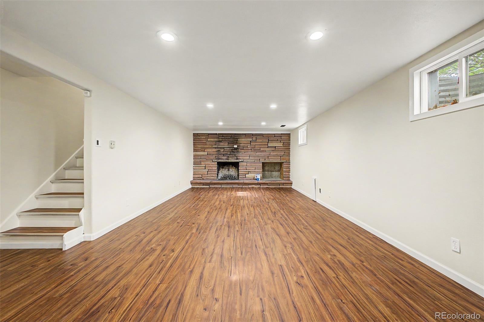 MLS Image #4 for 8413 e kenyon drive,denver, Colorado