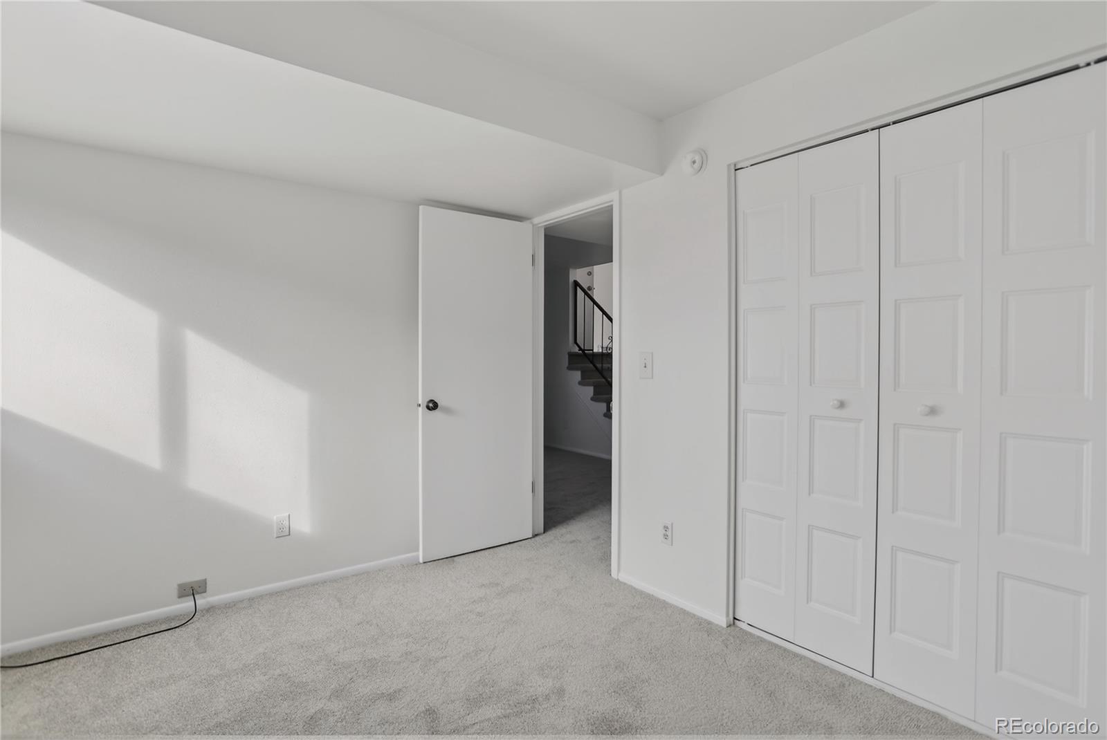 MLS Image #19 for 4560 e lake circle,centennial, Colorado