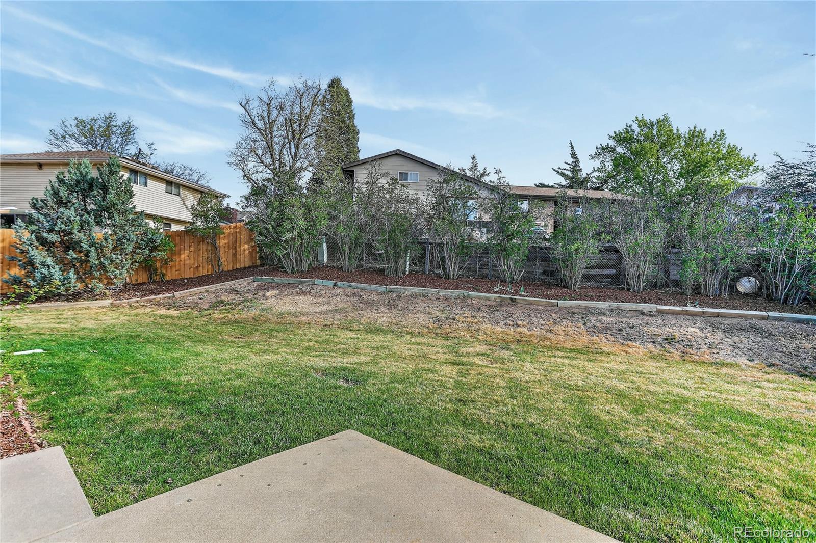 MLS Image #39 for 4560 e lake circle,centennial, Colorado