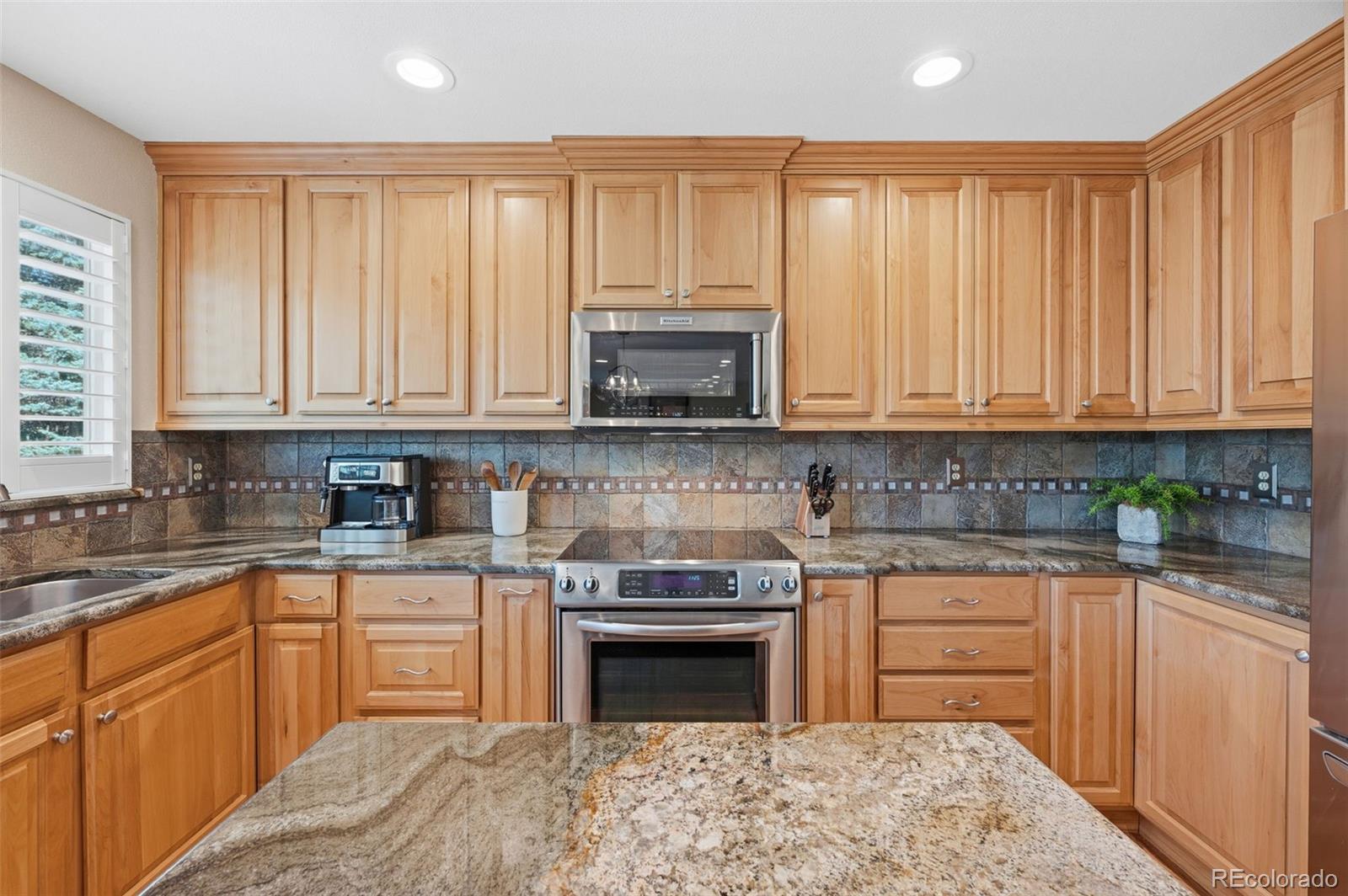 MLS Image #10 for 5579 s youngfield way,littleton, Colorado