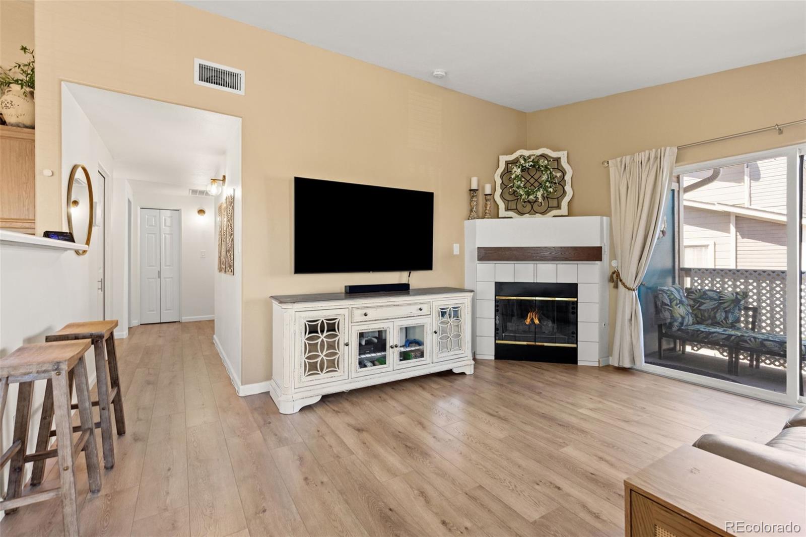 MLS Image #4 for 8334  pebble creek way 201,highlands ranch, Colorado
