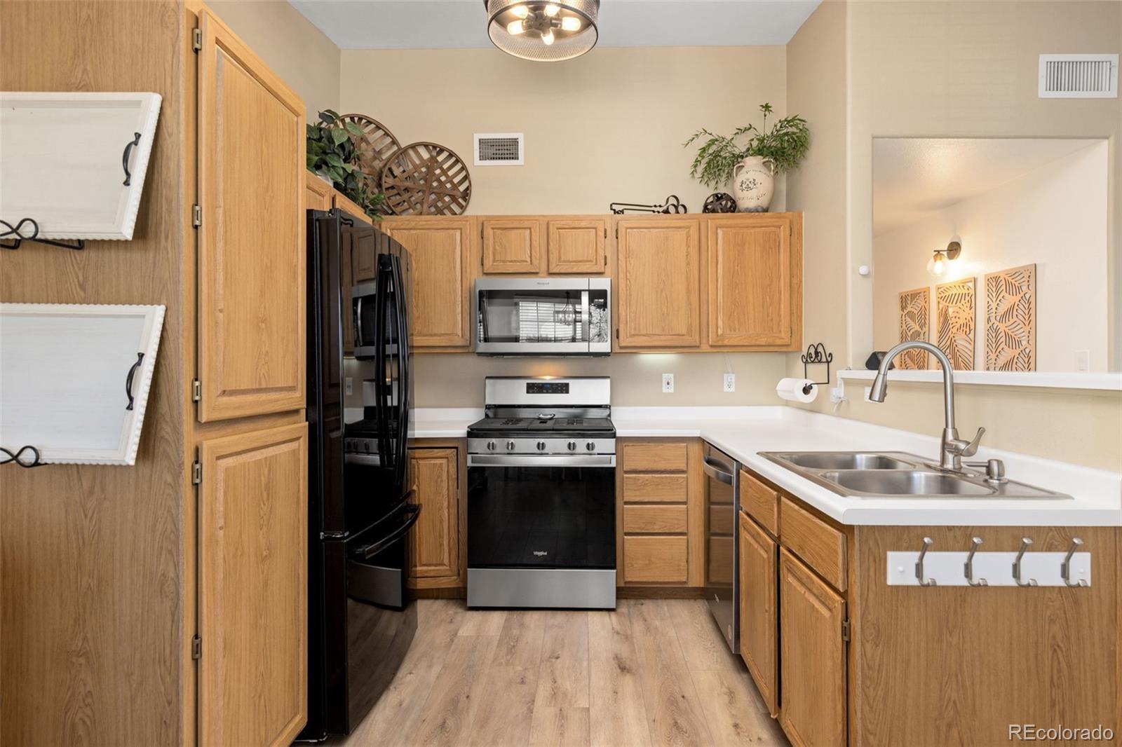 MLS Image #7 for 8334  pebble creek way 201,highlands ranch, Colorado