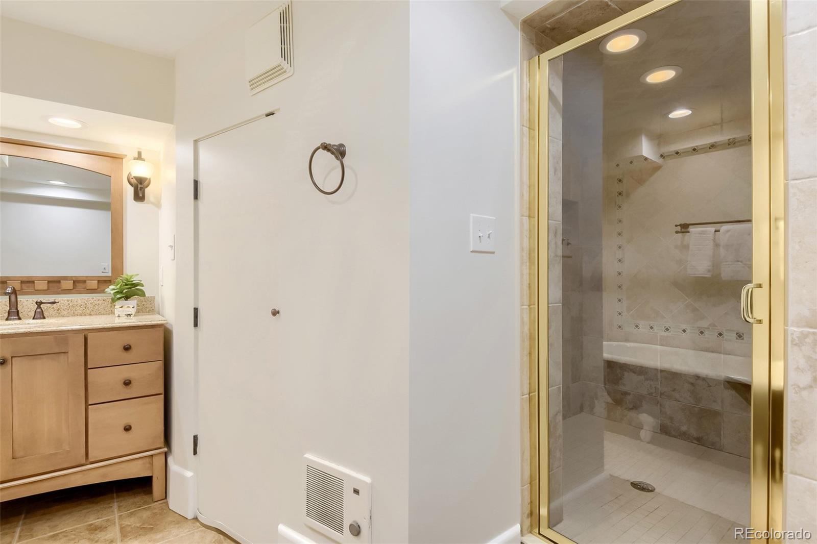 MLS Image #24 for 405 s corona street,denver, Colorado