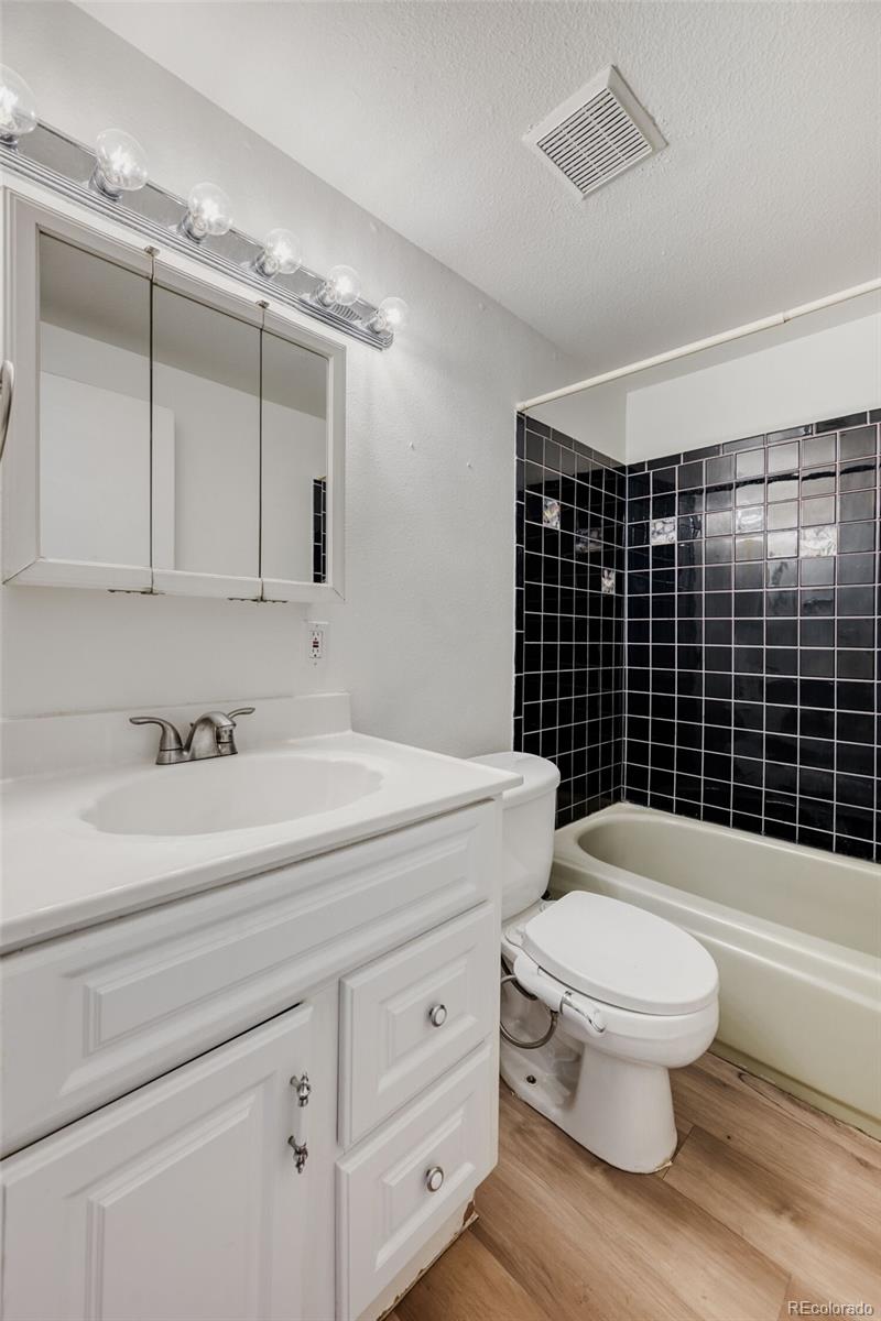 MLS Image #18 for 1138  hover street,longmont, Colorado