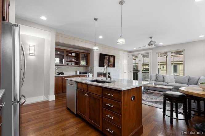 MLS Image #11 for 965 s clarkson street,denver, Colorado