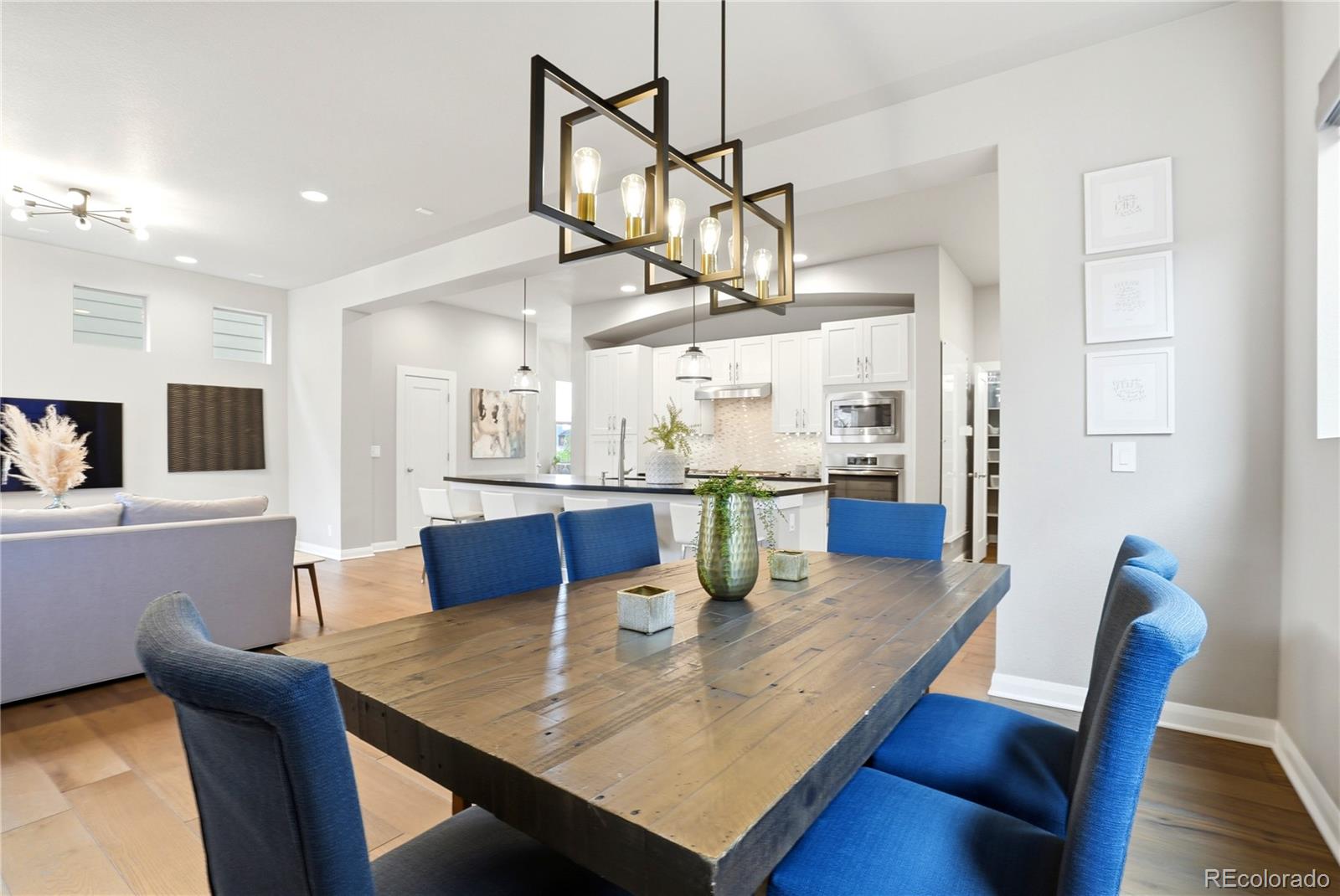 MLS Image #20 for 1847 w 67th avenue,denver, Colorado