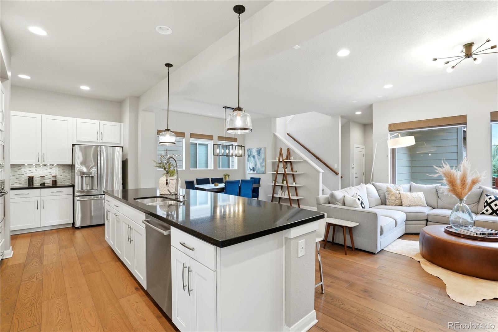 MLS Image #6 for 1847 w 67th avenue,denver, Colorado