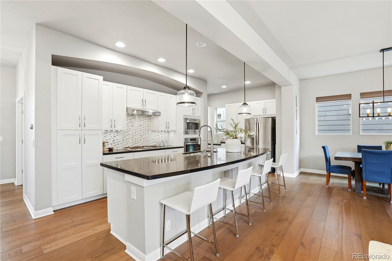 MLS Image #7 for 1847 w 67th avenue,denver, Colorado