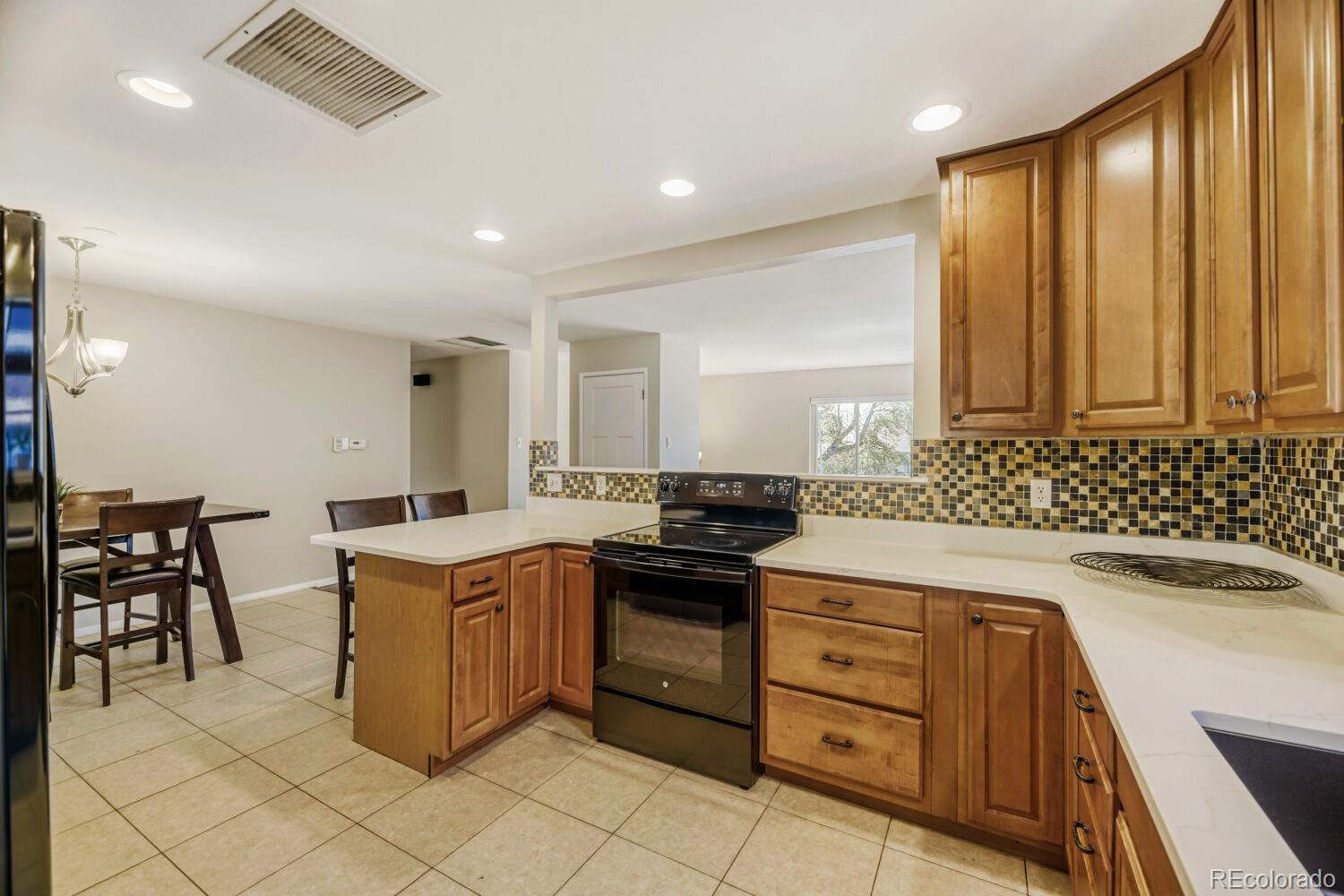 MLS Image #6 for 1567 s xenon court,lakewood, Colorado