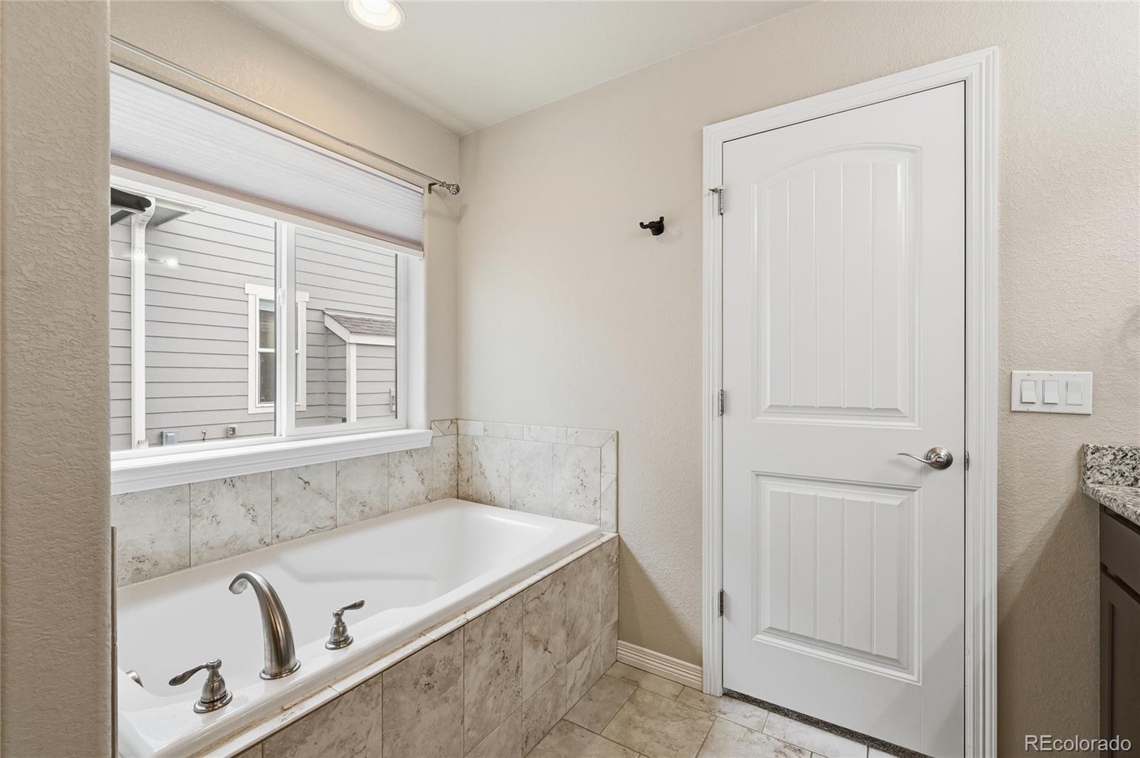 MLS Image #18 for 17916  lapis court,monument, Colorado