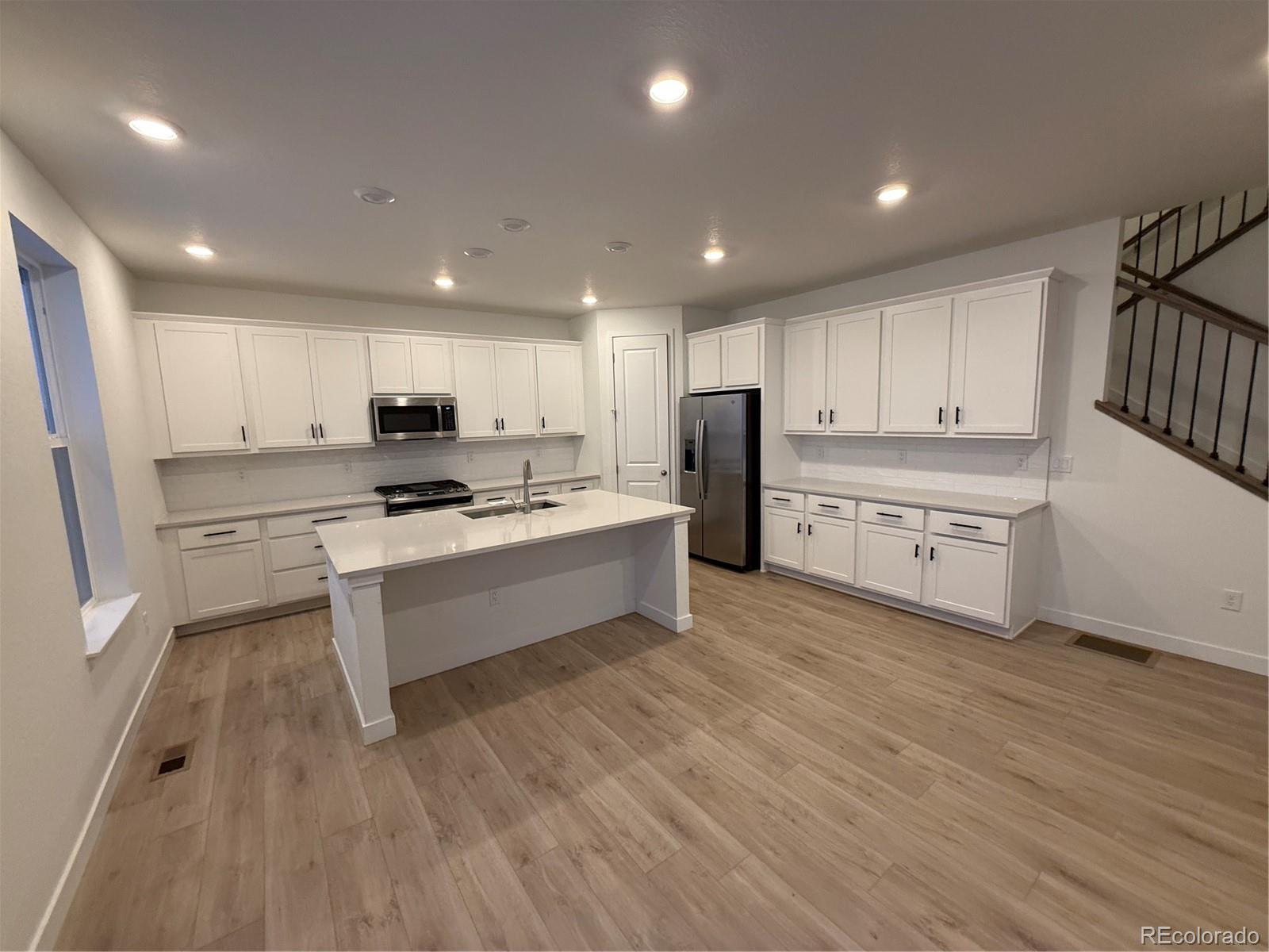 MLS Image #11 for 8140  mount kataka street,littleton, Colorado