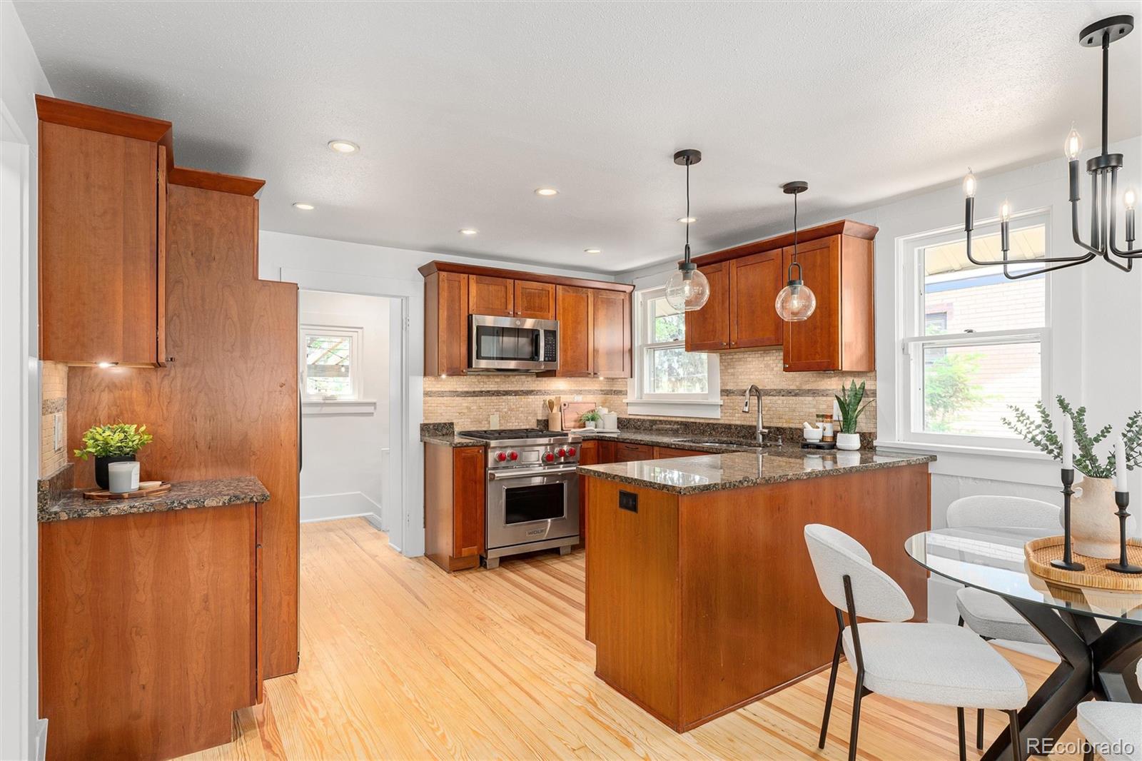 MLS Image #11 for 3436 w 37th avenue,denver, Colorado