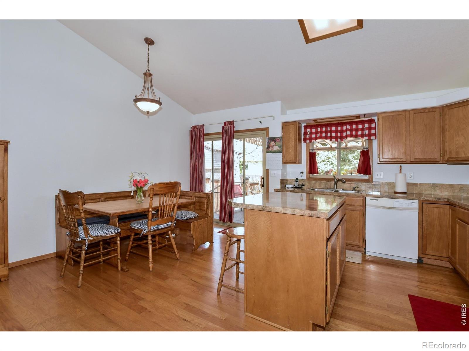 MLS Image #10 for 351 e 41st court,loveland, Colorado
